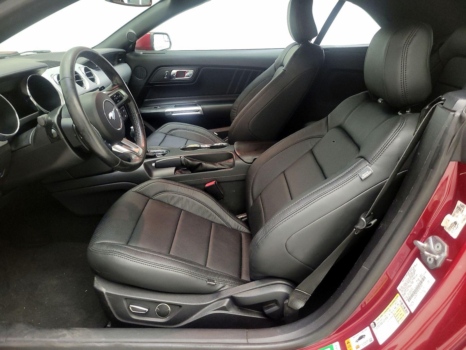 2017 Ford Mustang GT Premium - Photo 12