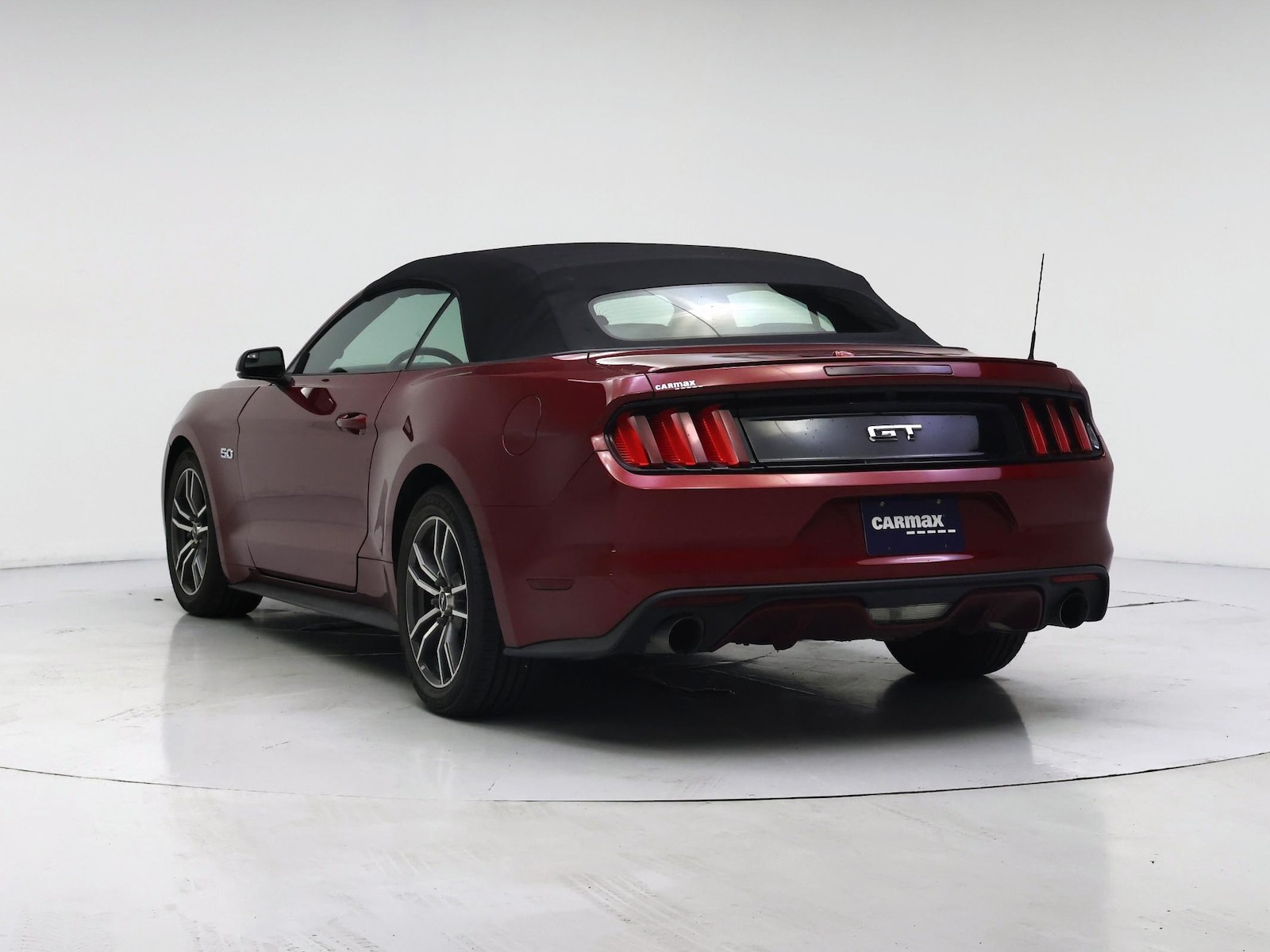 2017 Ford Mustang GT Premium - Photo 3
