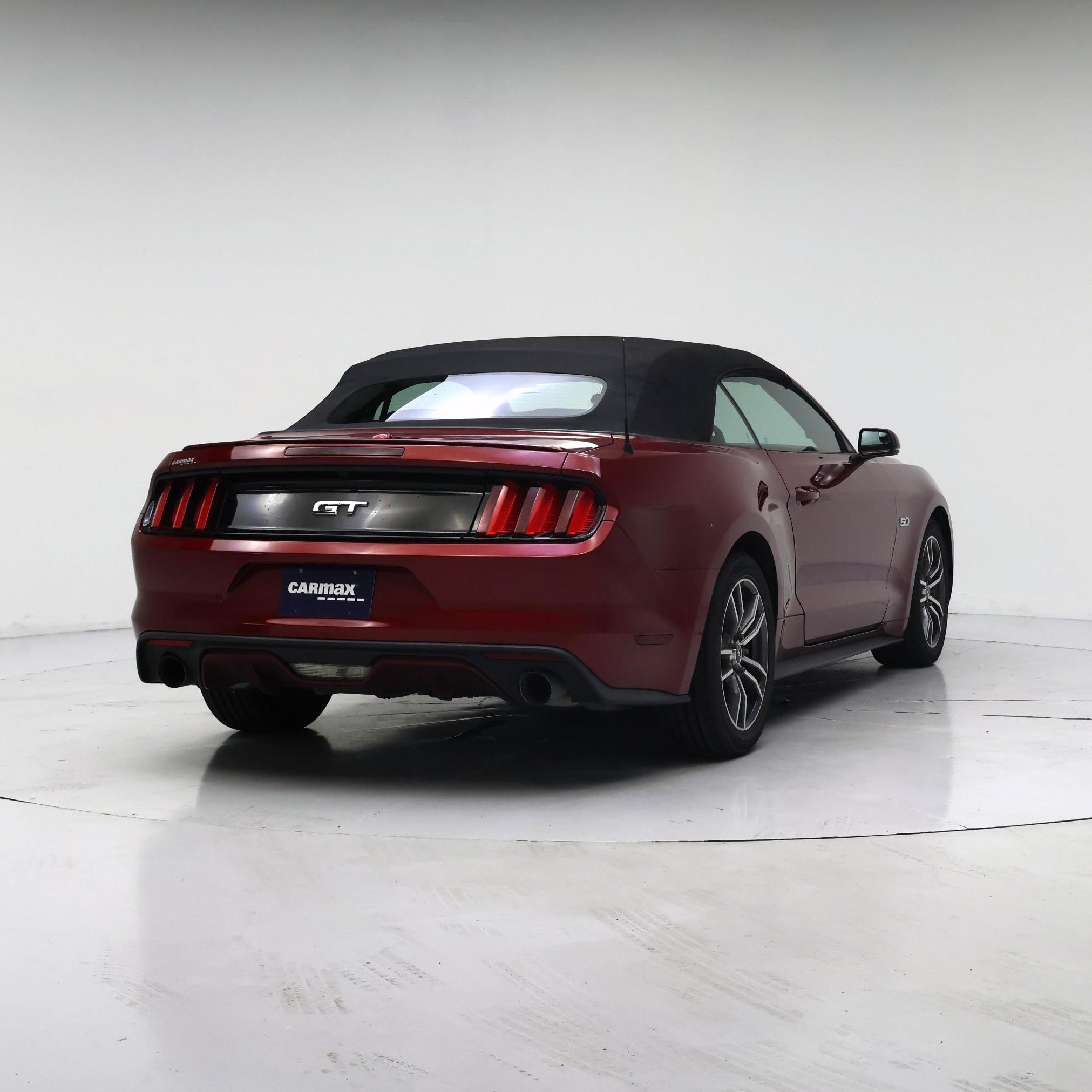 Thumbnail: 2017 Ford Mustang - 8