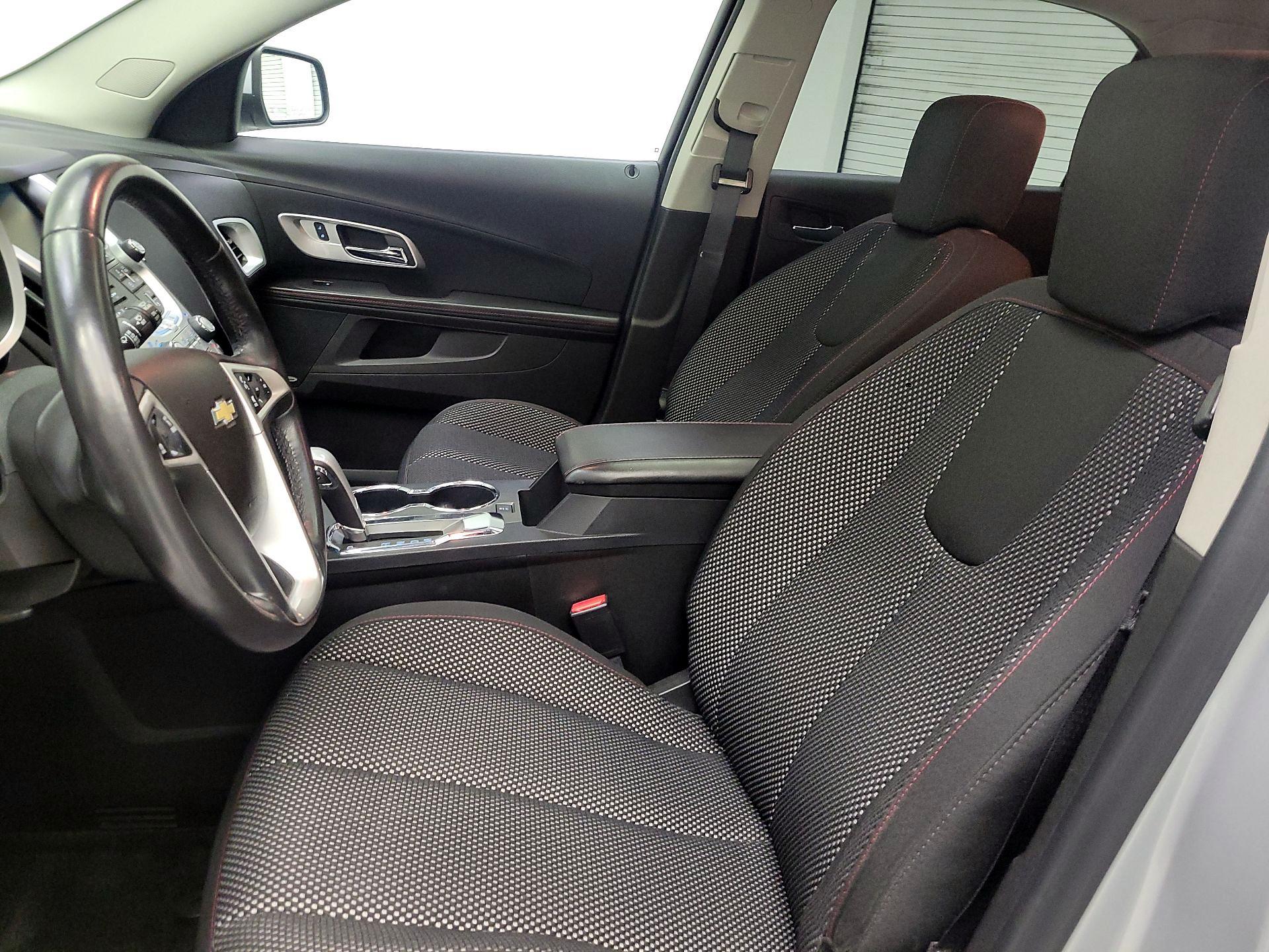 Thumbnail: 2015 Chevrolet Equinox - 9