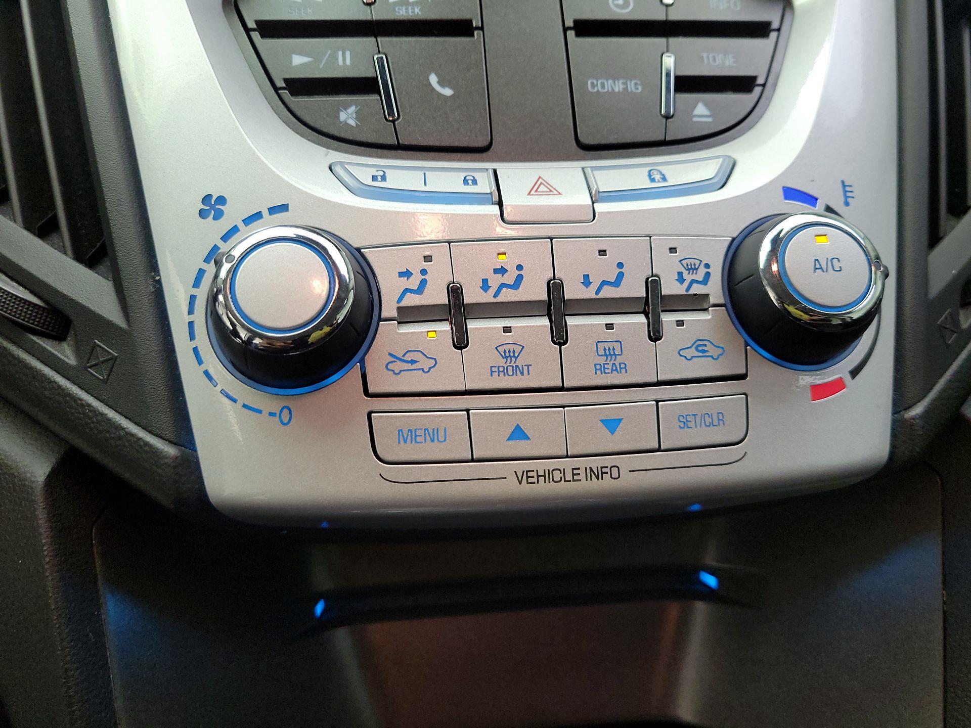 Thumbnail: 2015 Chevrolet Equinox - 13