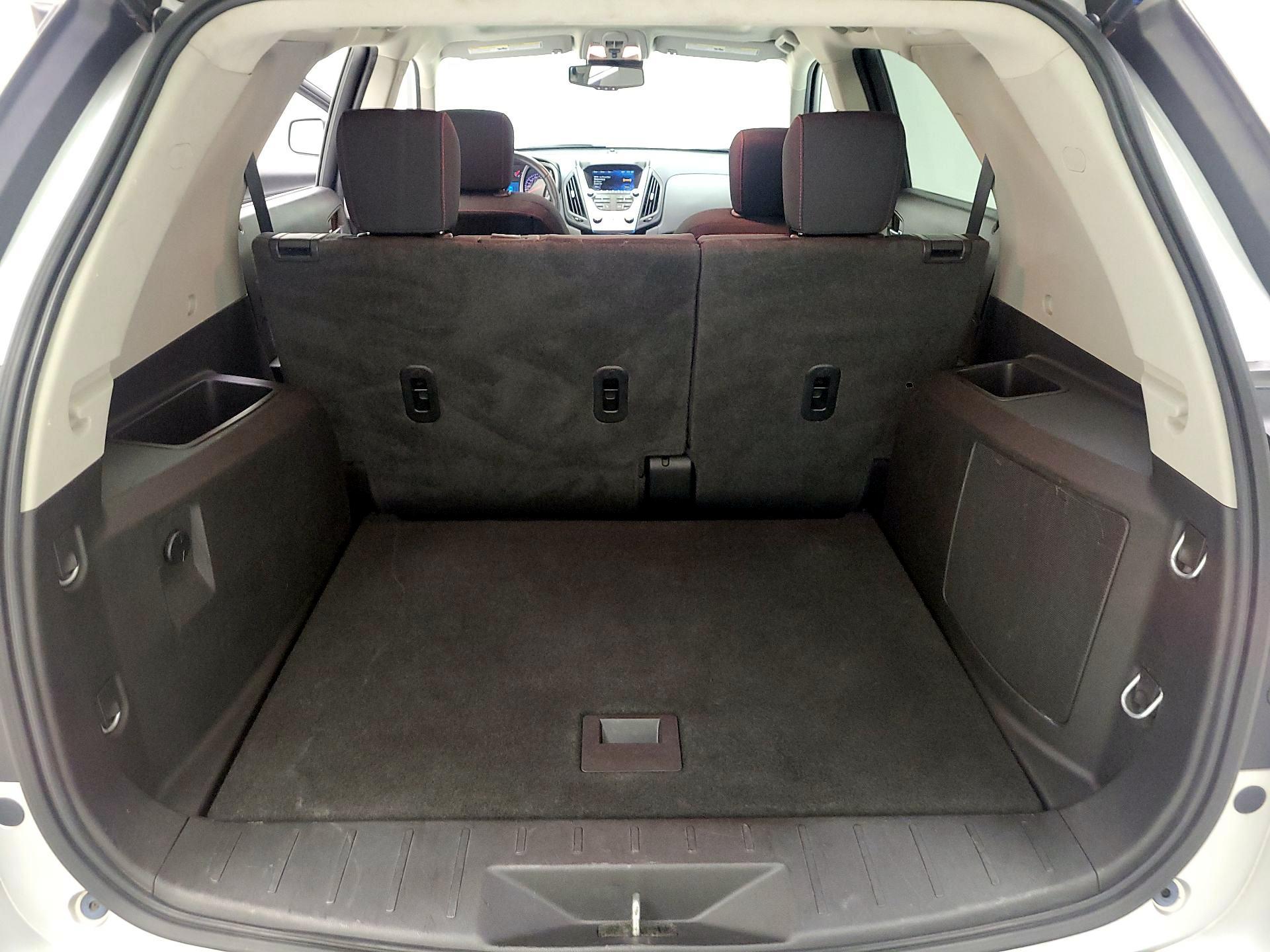 Thumbnail: 2015 Chevrolet Equinox - 18