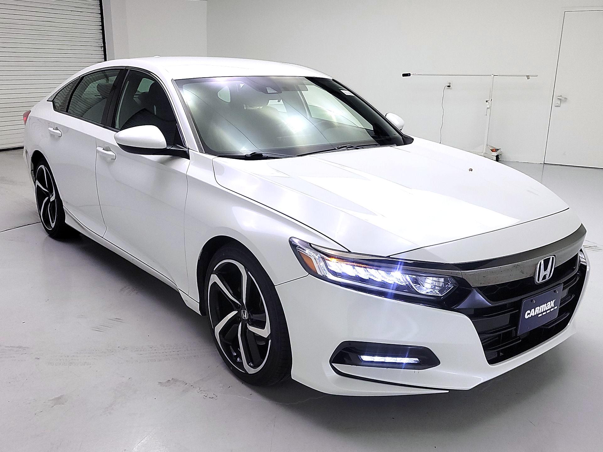 Thumbnail: 2019 Honda Accord - 1