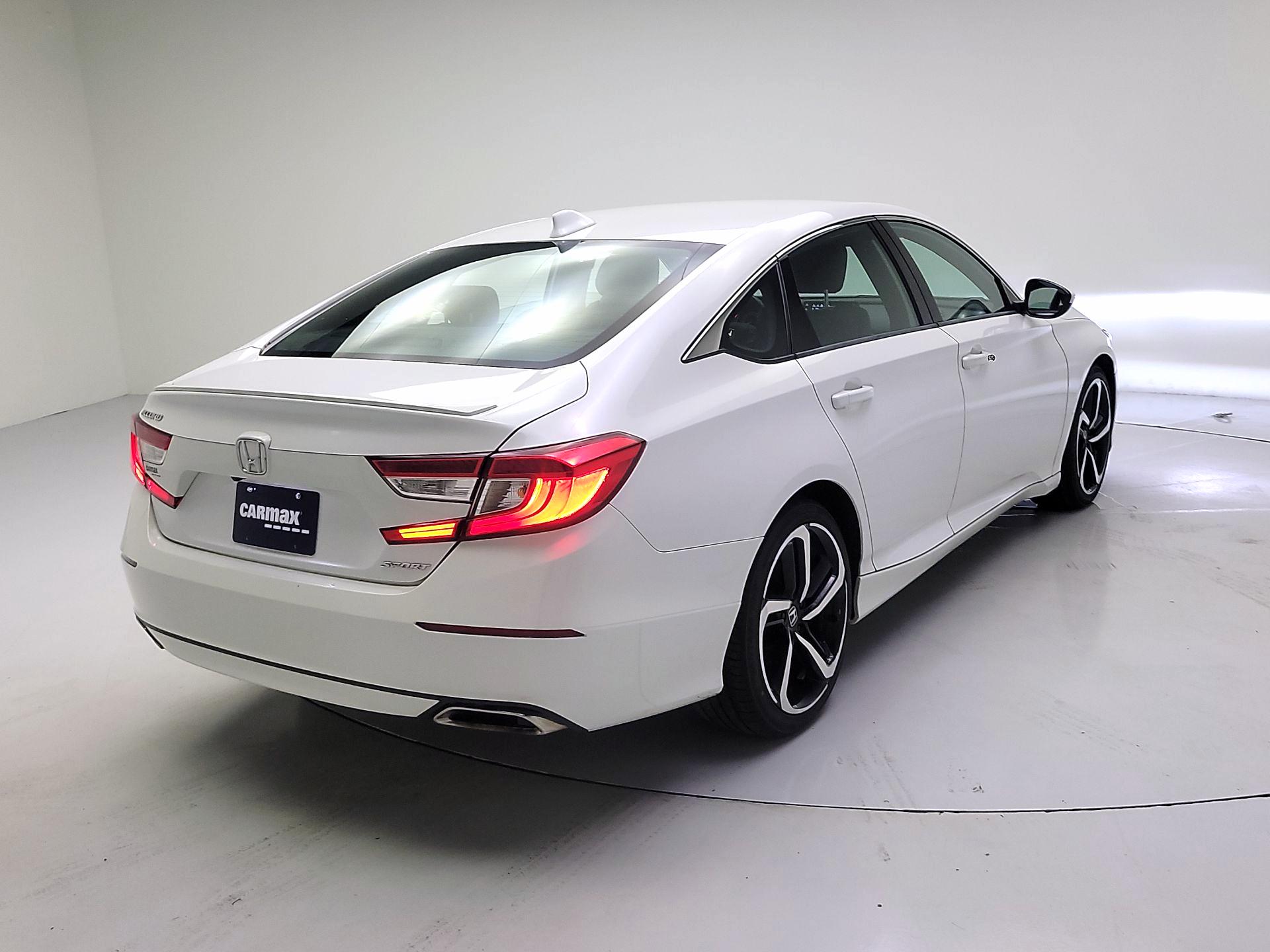 Thumbnail: 2019 Honda Accord - 5