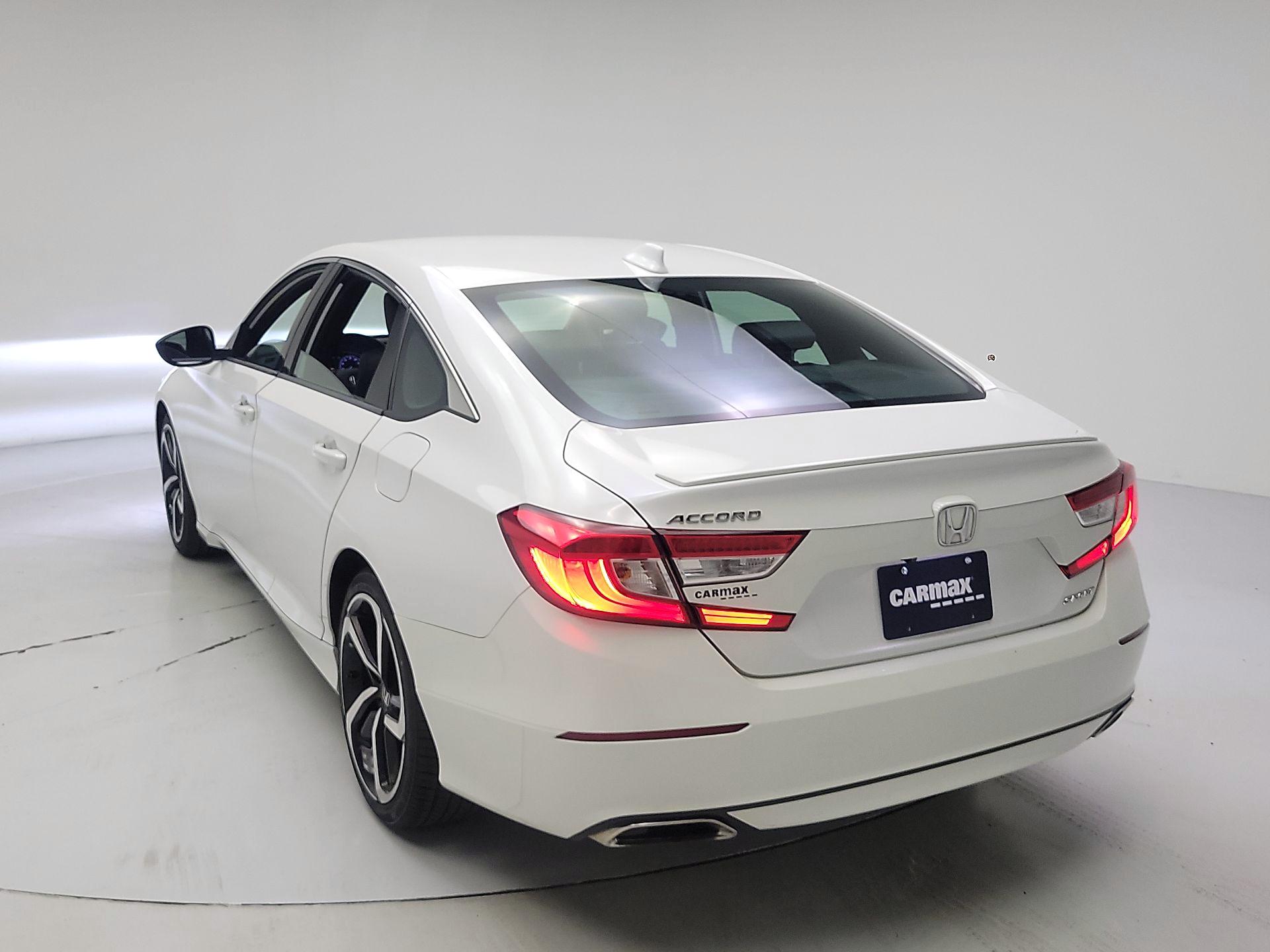Thumbnail: 2019 Honda Accord - 7
