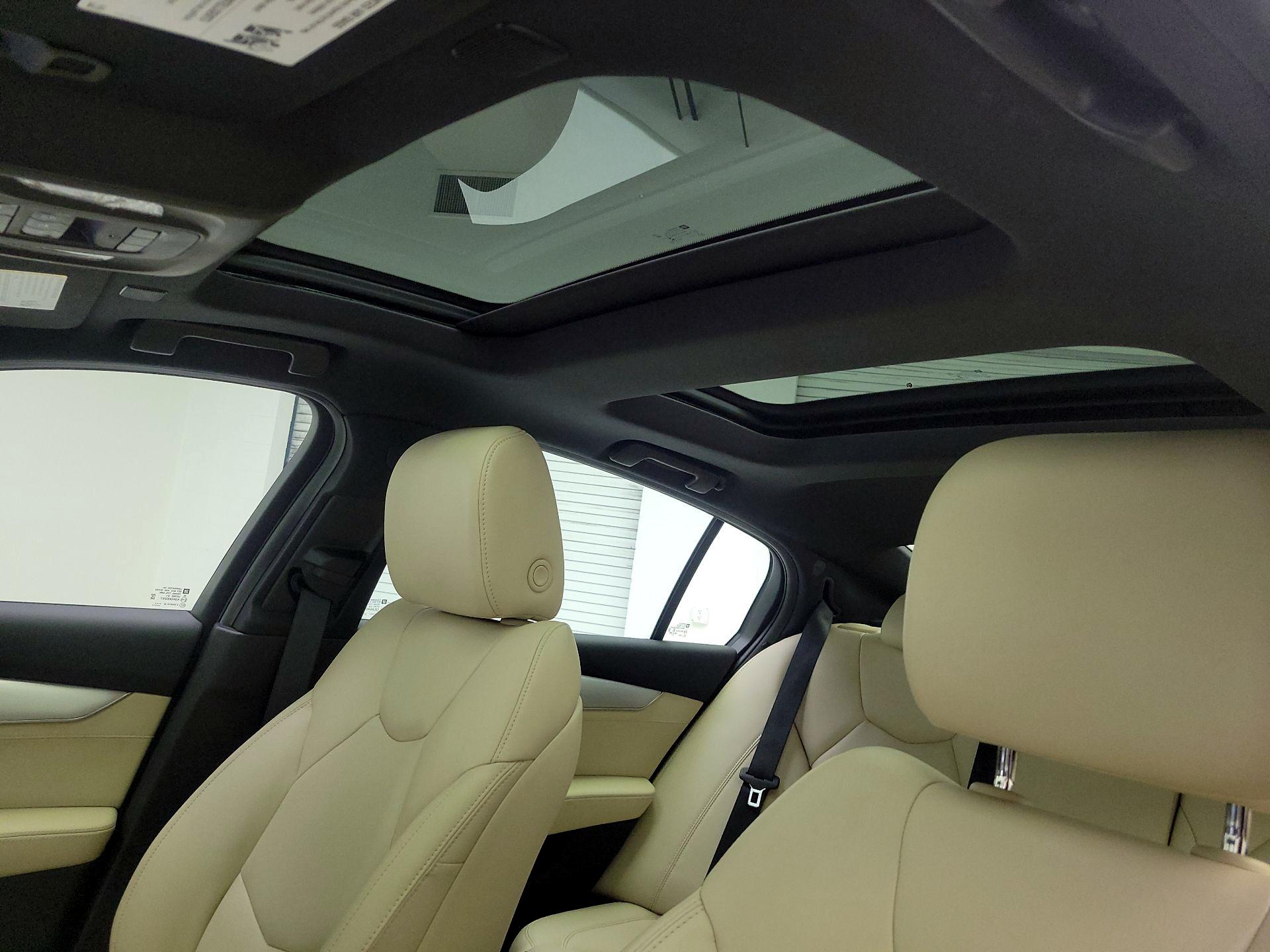 Thumbnail: 2023 Cadillac CT5 - 18