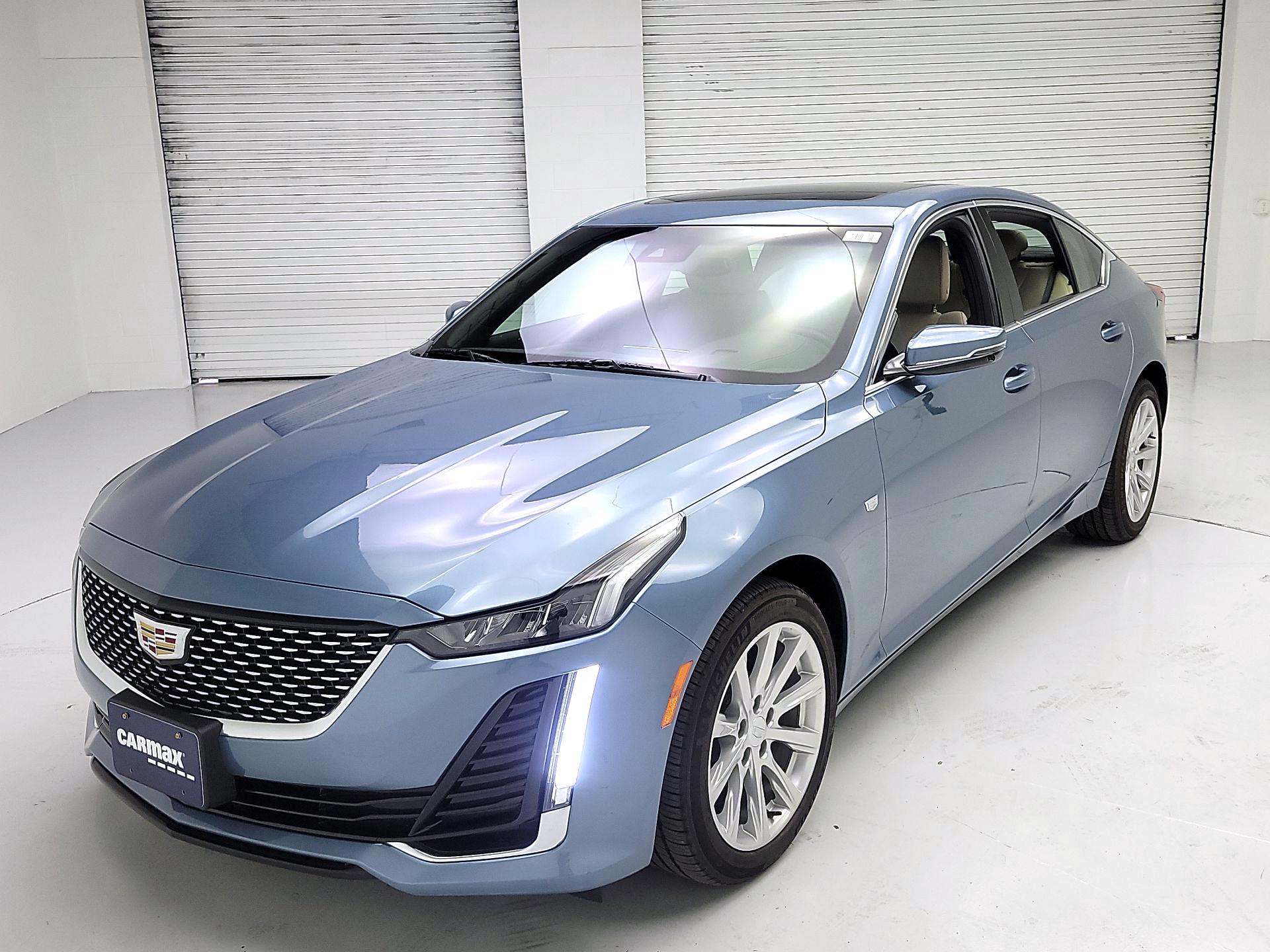 Thumbnail: 2023 Cadillac CT5 - 3