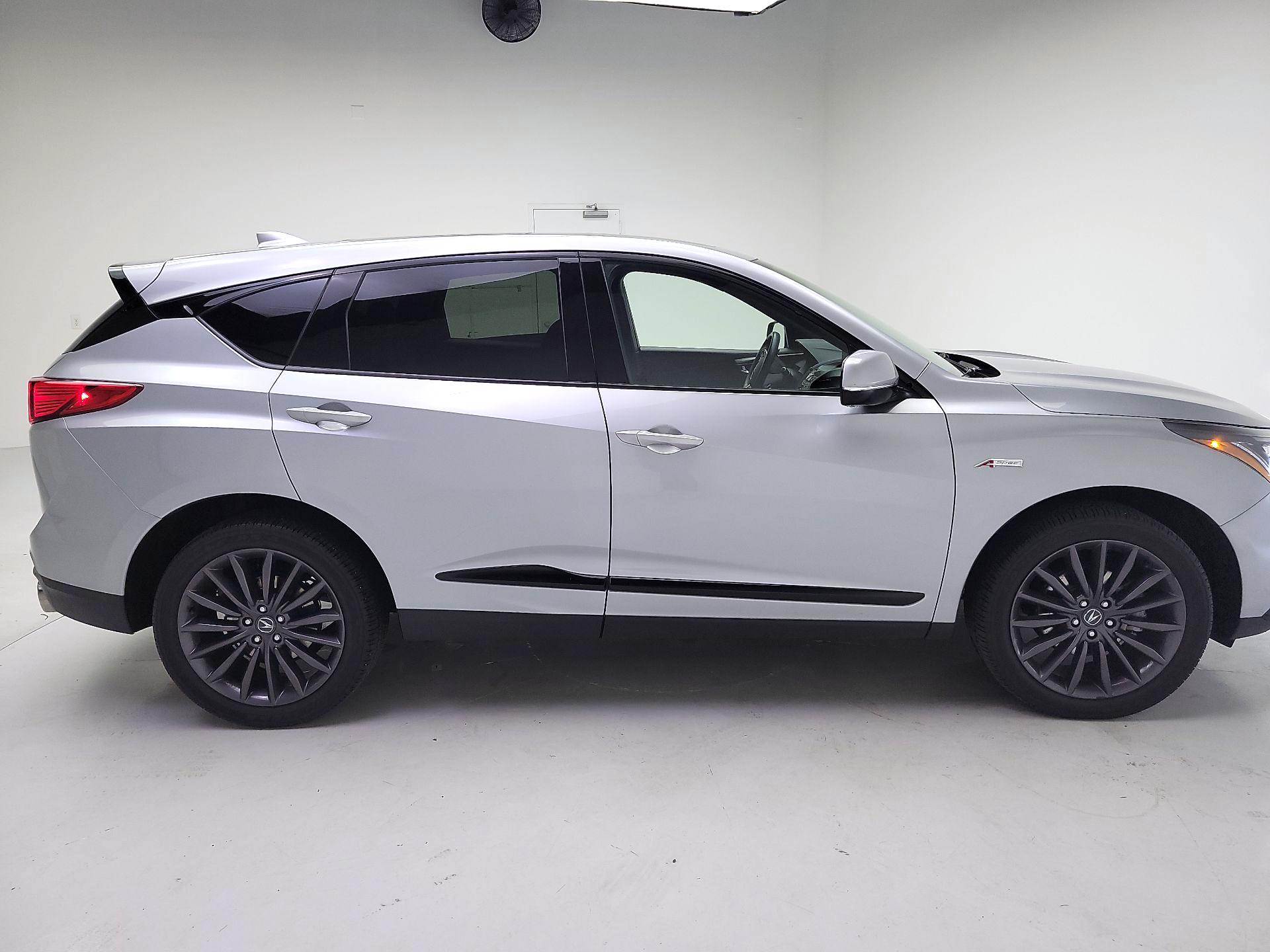 Thumbnail: 2022 Acura RDX - 4