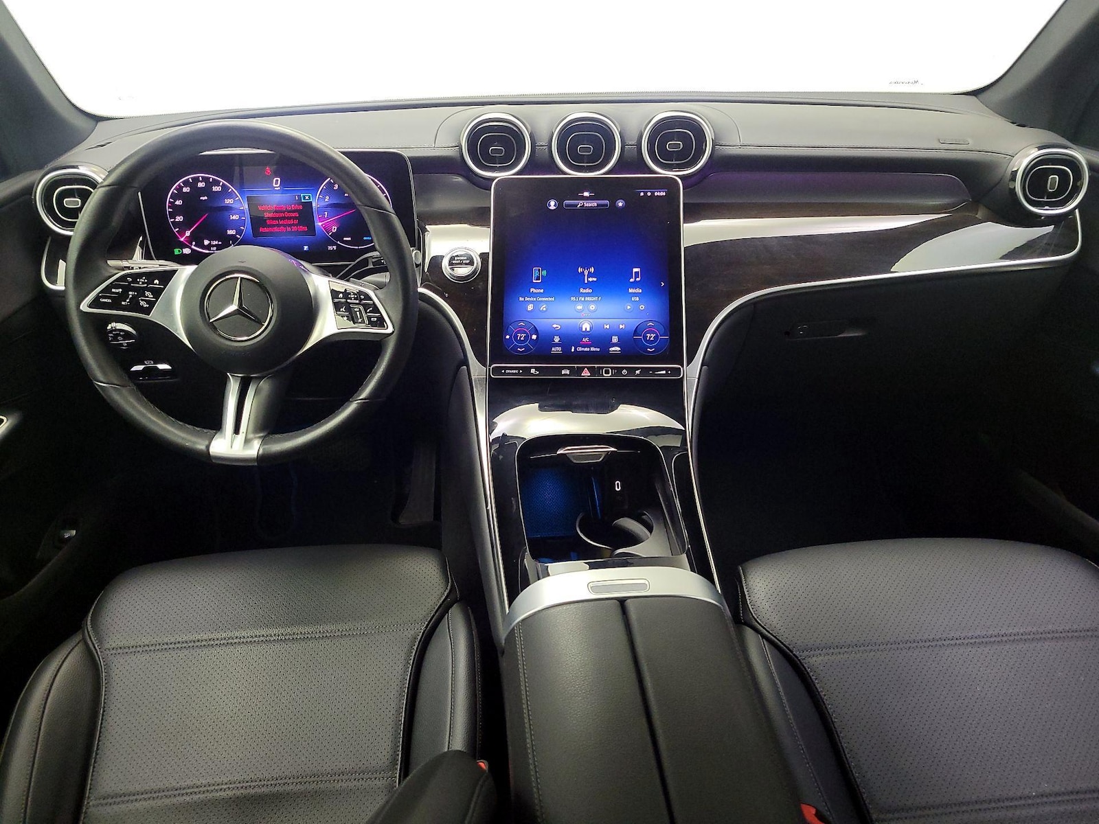 2024 Mercedes-Benz GLC GLC 300 - Photo 10