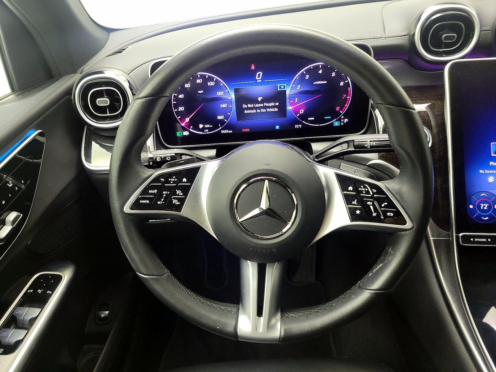 2024 Mercedes-Benz GLC GLC 300 - Photo 11