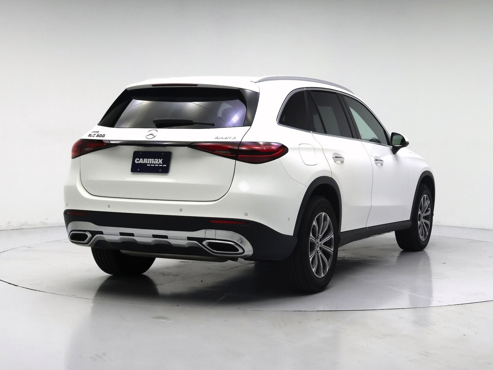 2024 Mercedes-Benz GLC GLC 300 - Photo 9