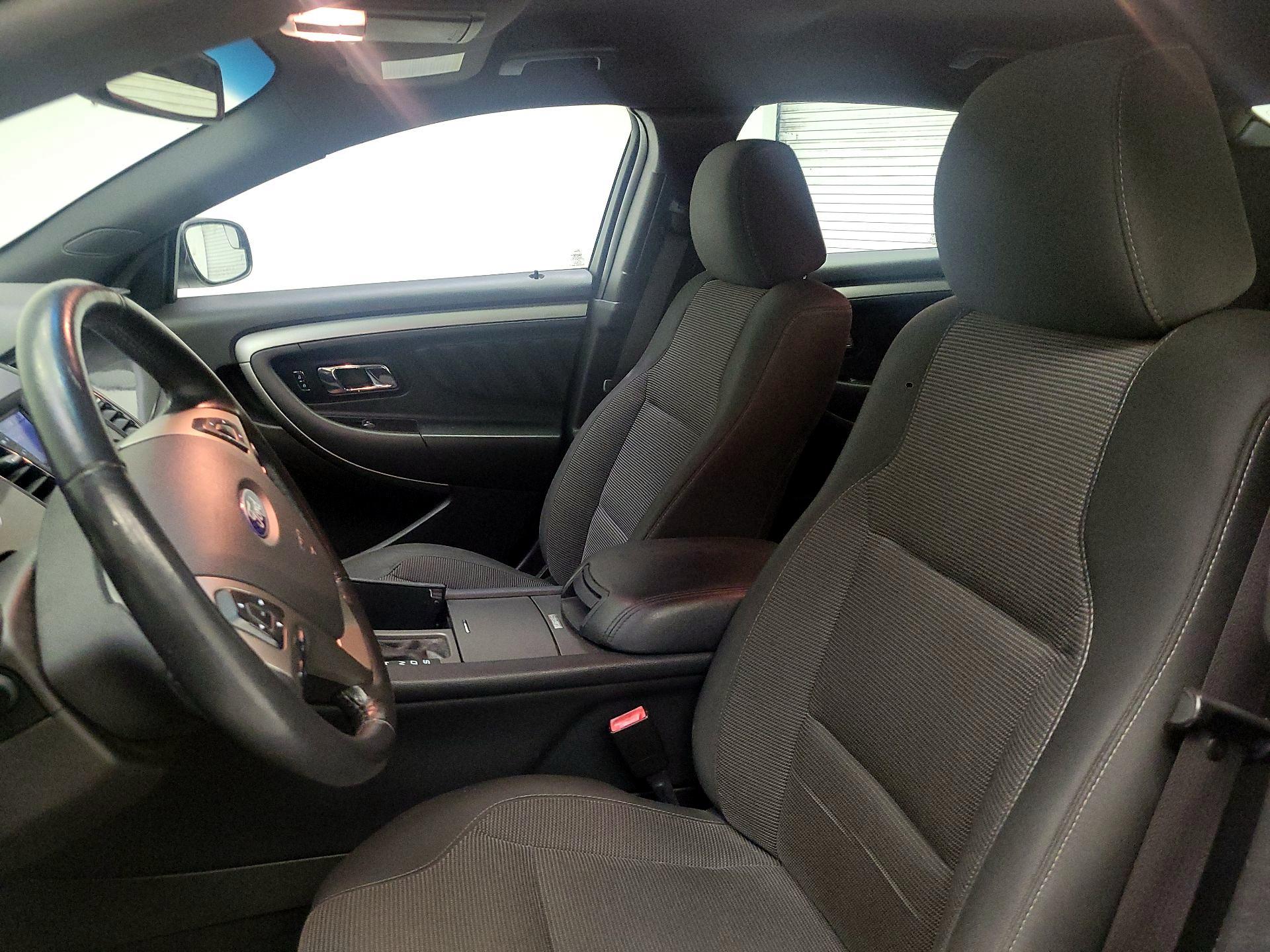 Thumbnail: 2014 Ford Taurus - 9