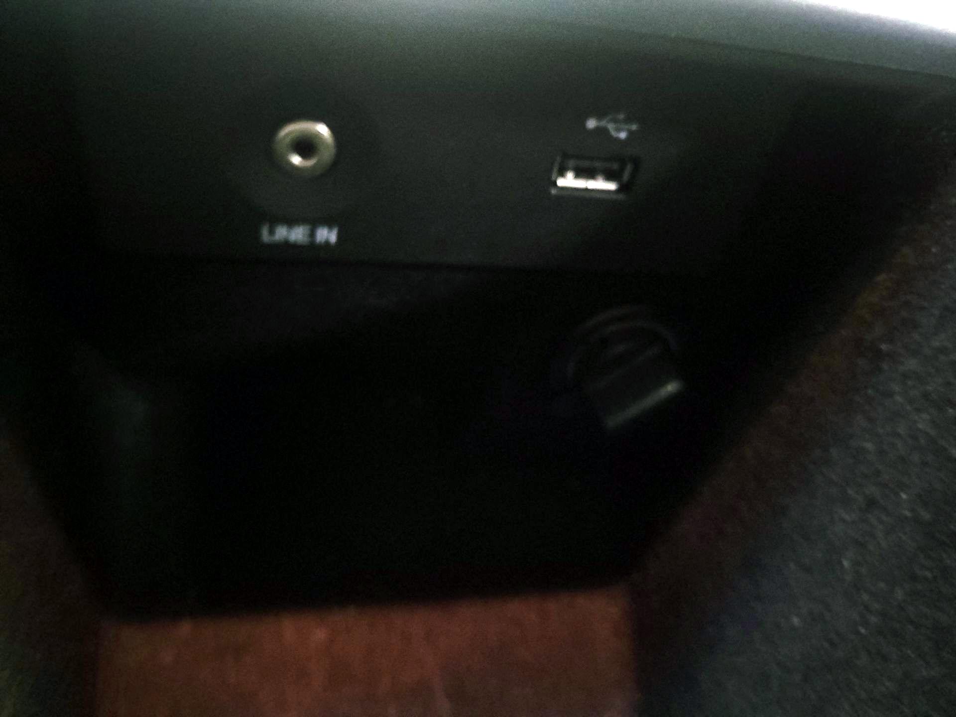 Thumbnail: 2014 Ford Taurus - 15