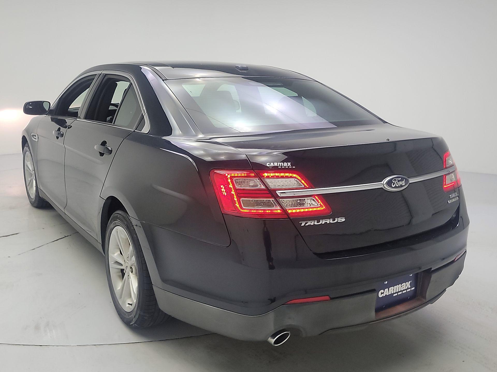 Thumbnail: 2014 Ford Taurus - 7