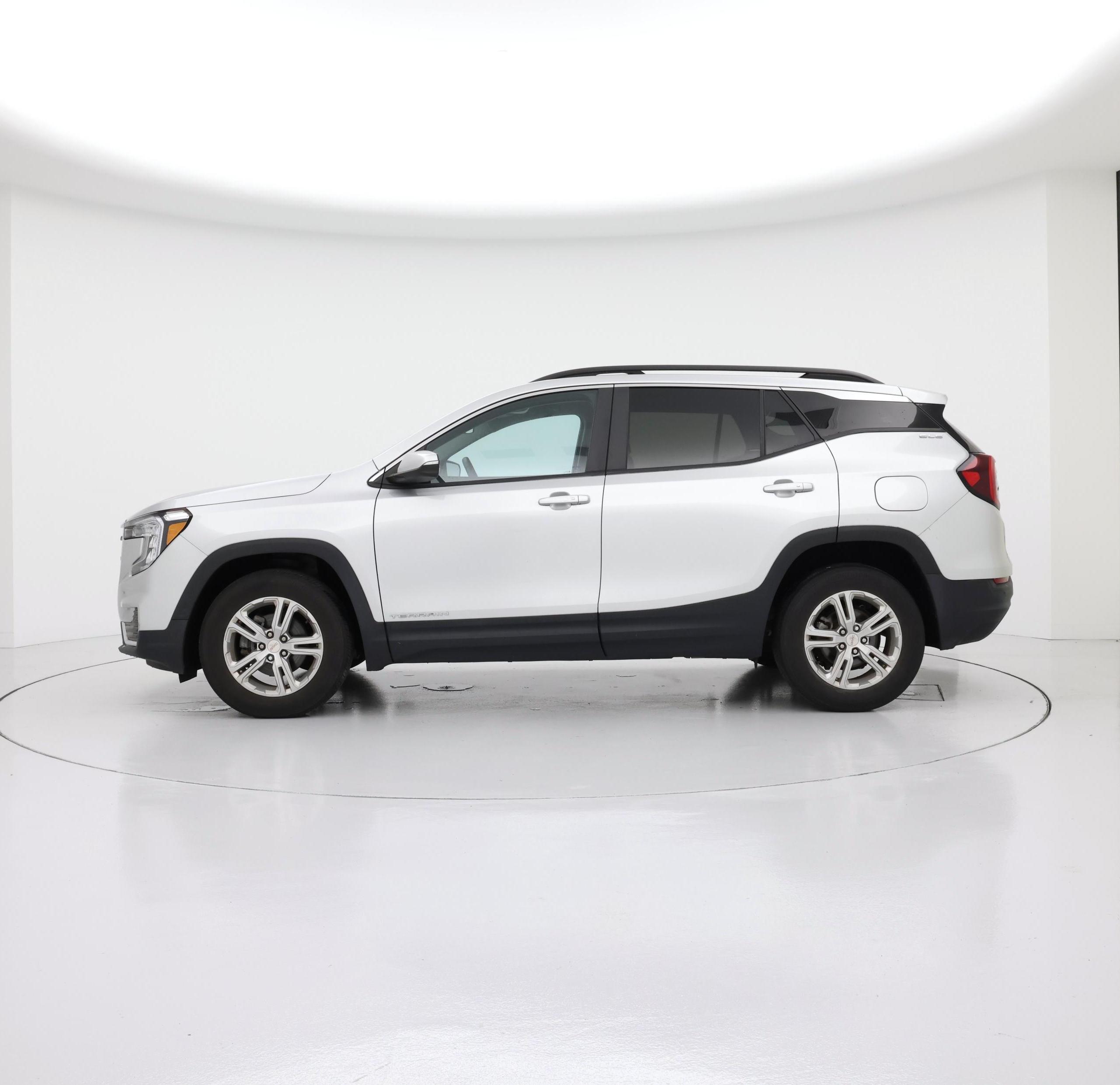 Thumbnail: 2022 GMC Terrain - 3