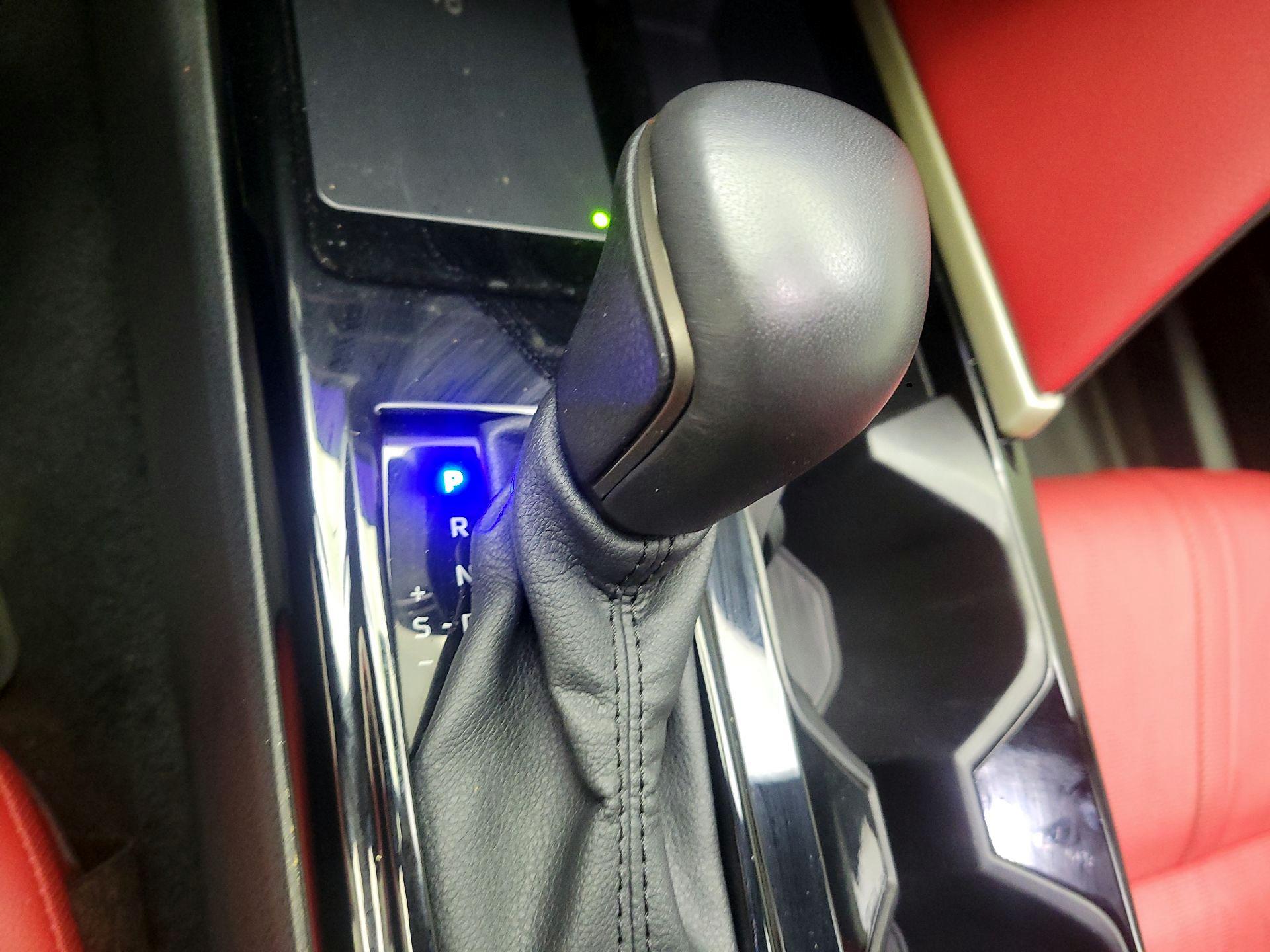 Thumbnail: 2025 Toyota Camry - 15