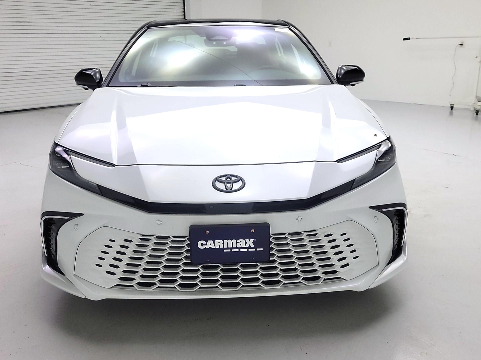 Thumbnail: 2025 Toyota Camry - 2