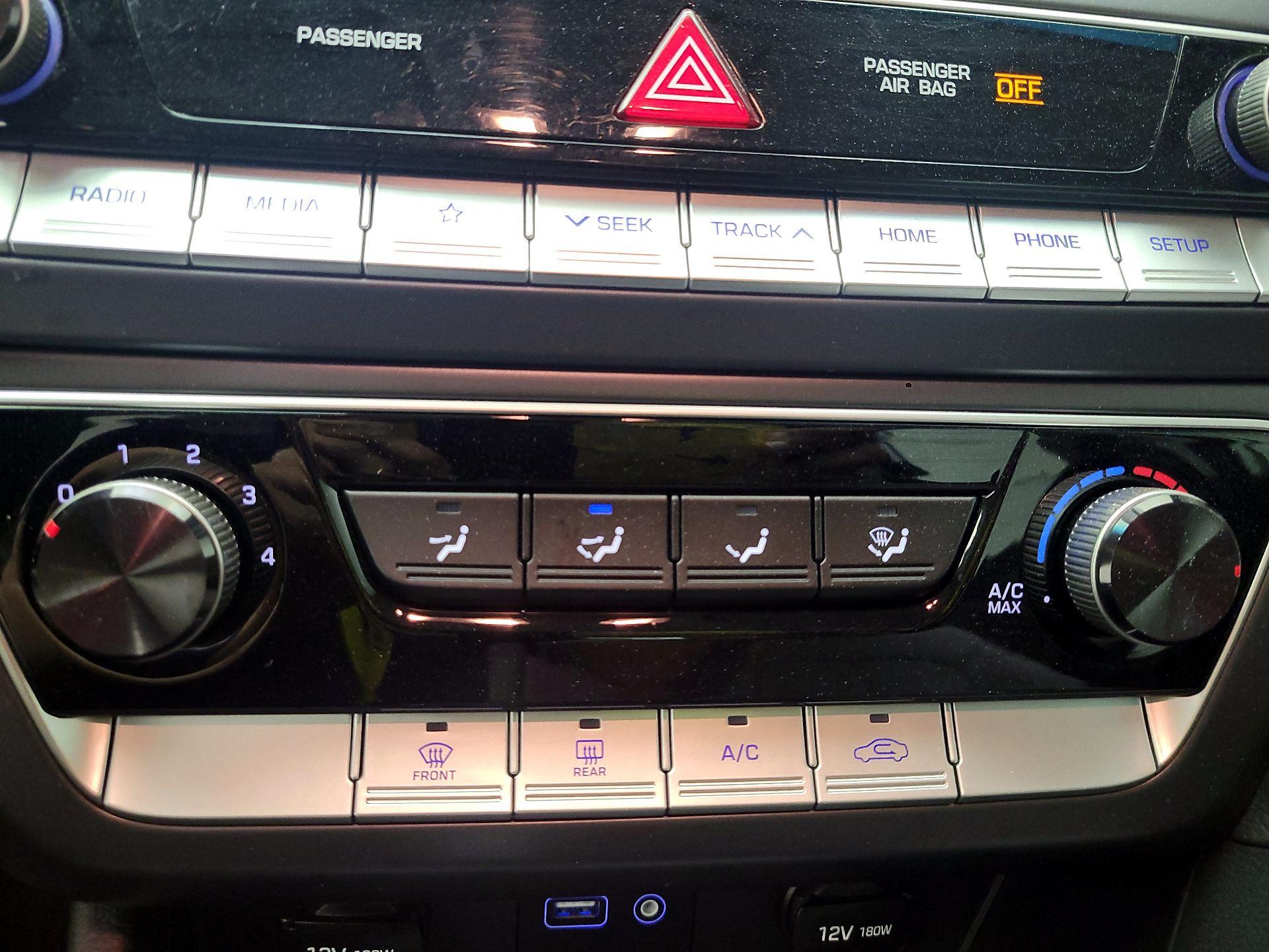 Thumbnail: 2019 Hyundai Sonata - 14