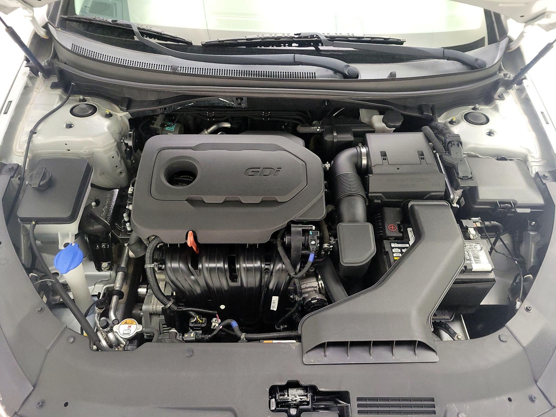 Thumbnail: 2019 Hyundai Sonata - 19