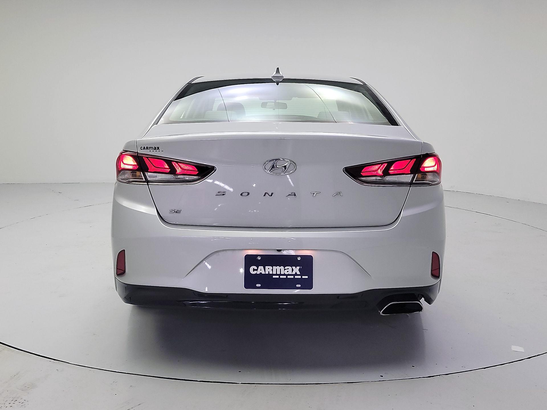 Thumbnail: 2019 Hyundai Sonata - 6