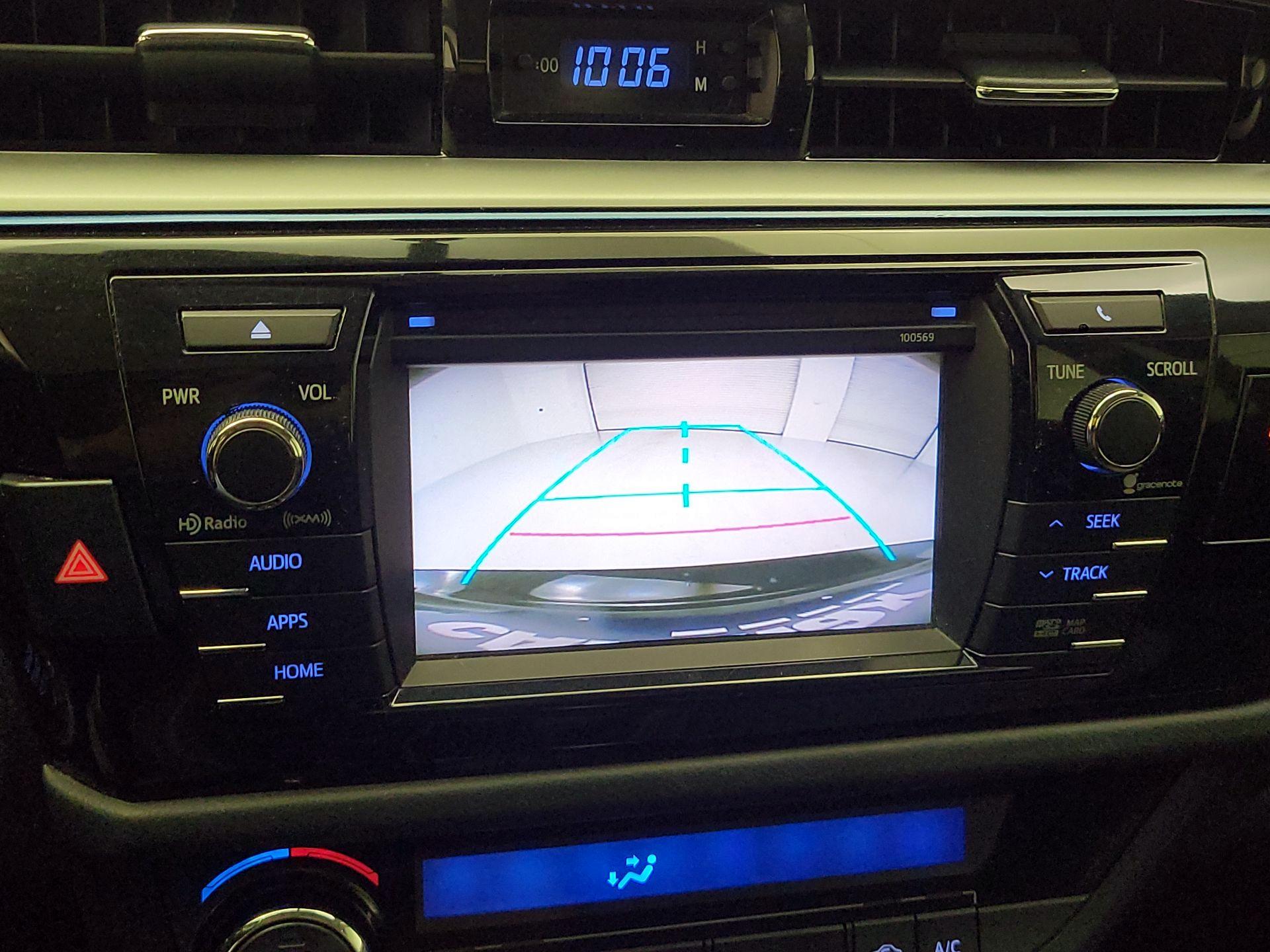 Thumbnail: 2016 Toyota Corolla - 13