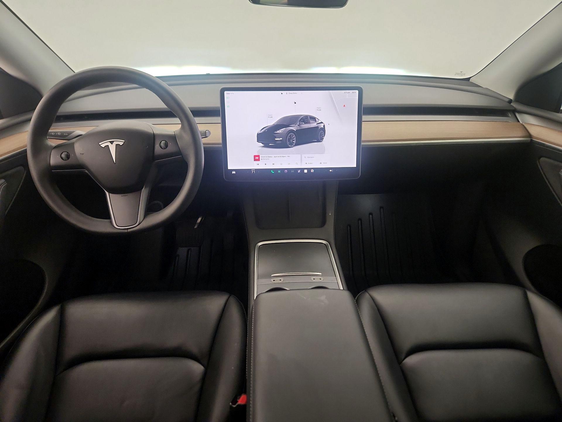 Thumbnail: 2023 Tesla Model Y - 9