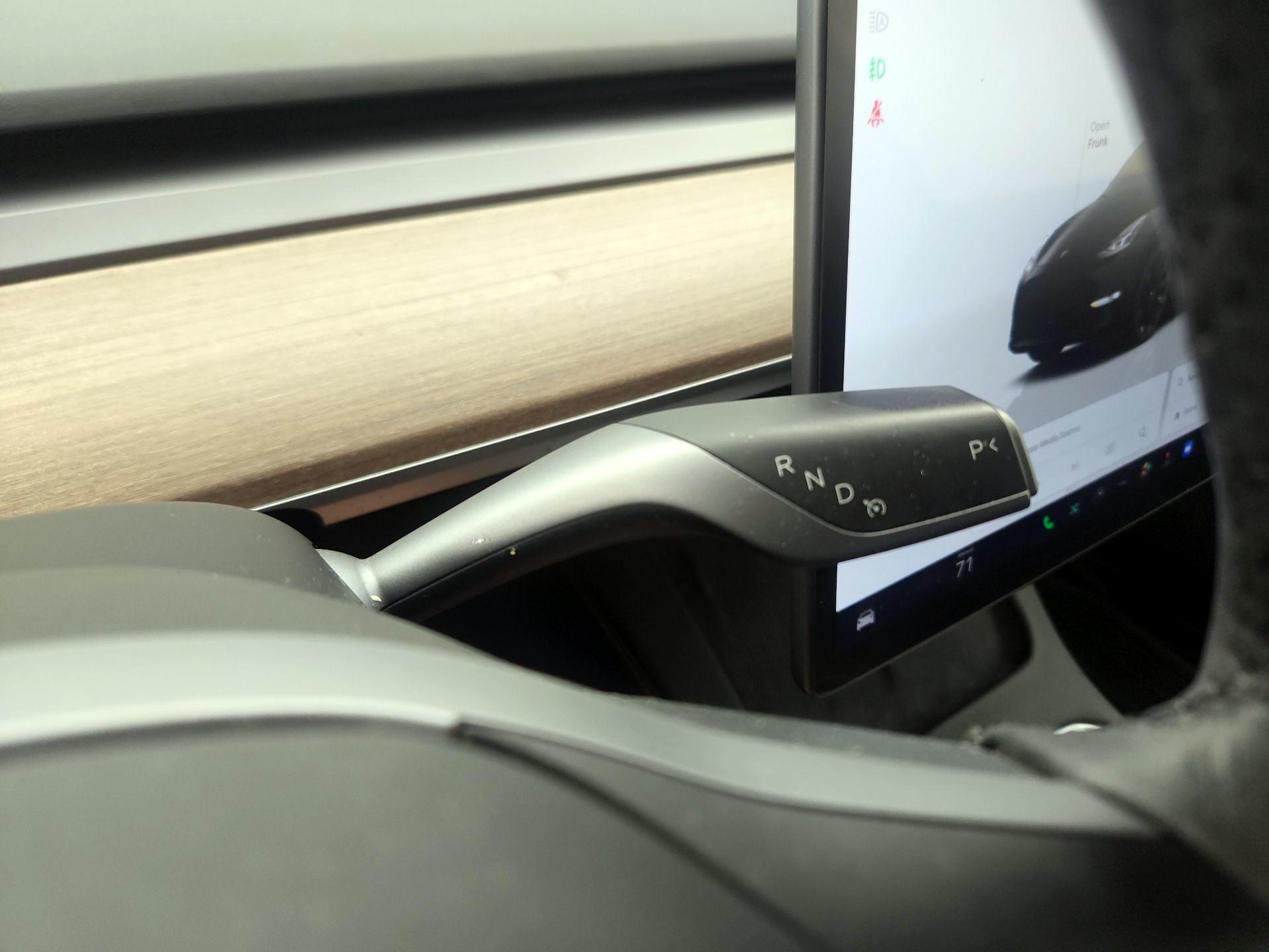 Thumbnail: 2023 Tesla Model Y - 17