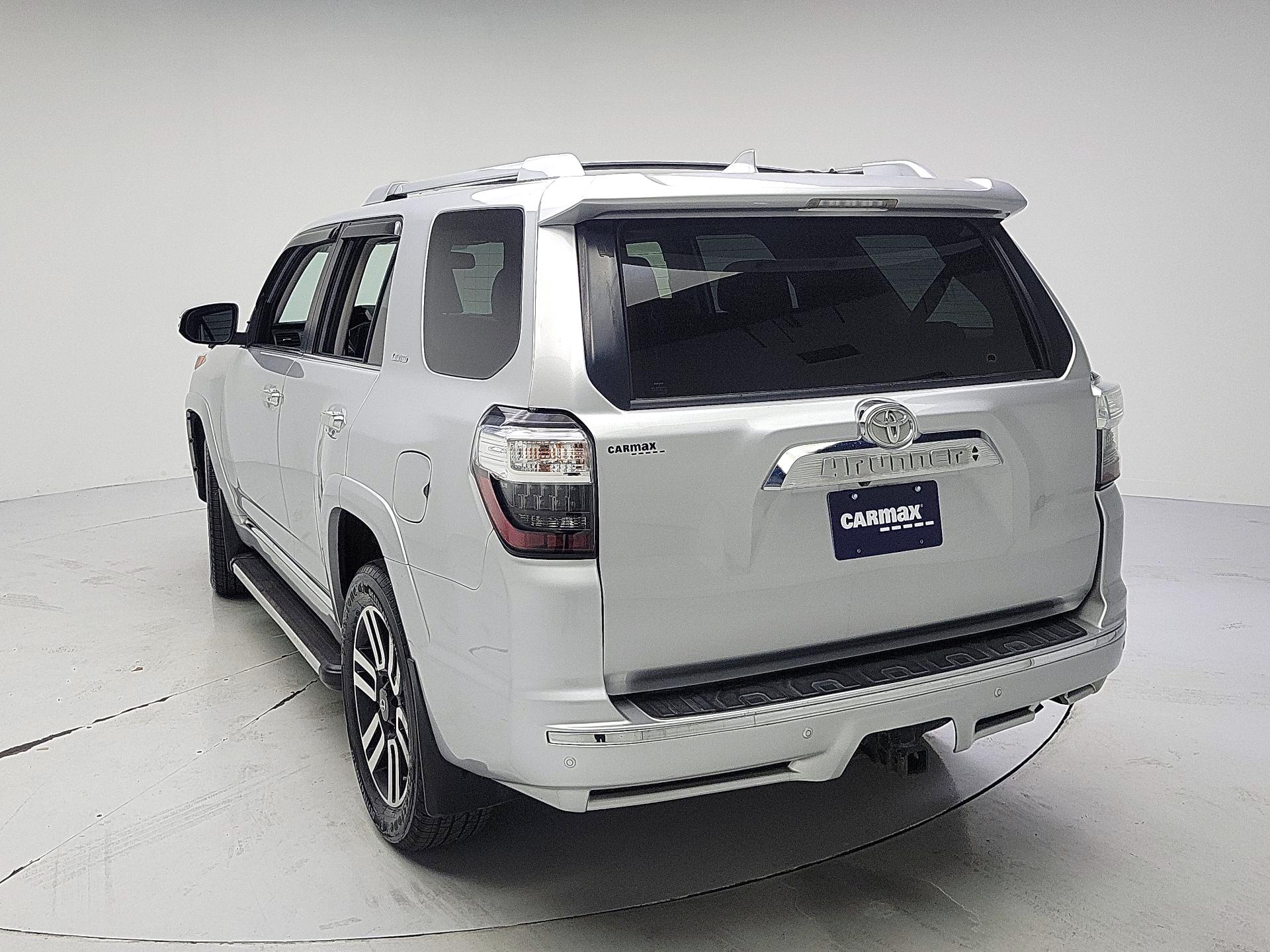 Thumbnail: 2018 Toyota 4Runner - 7