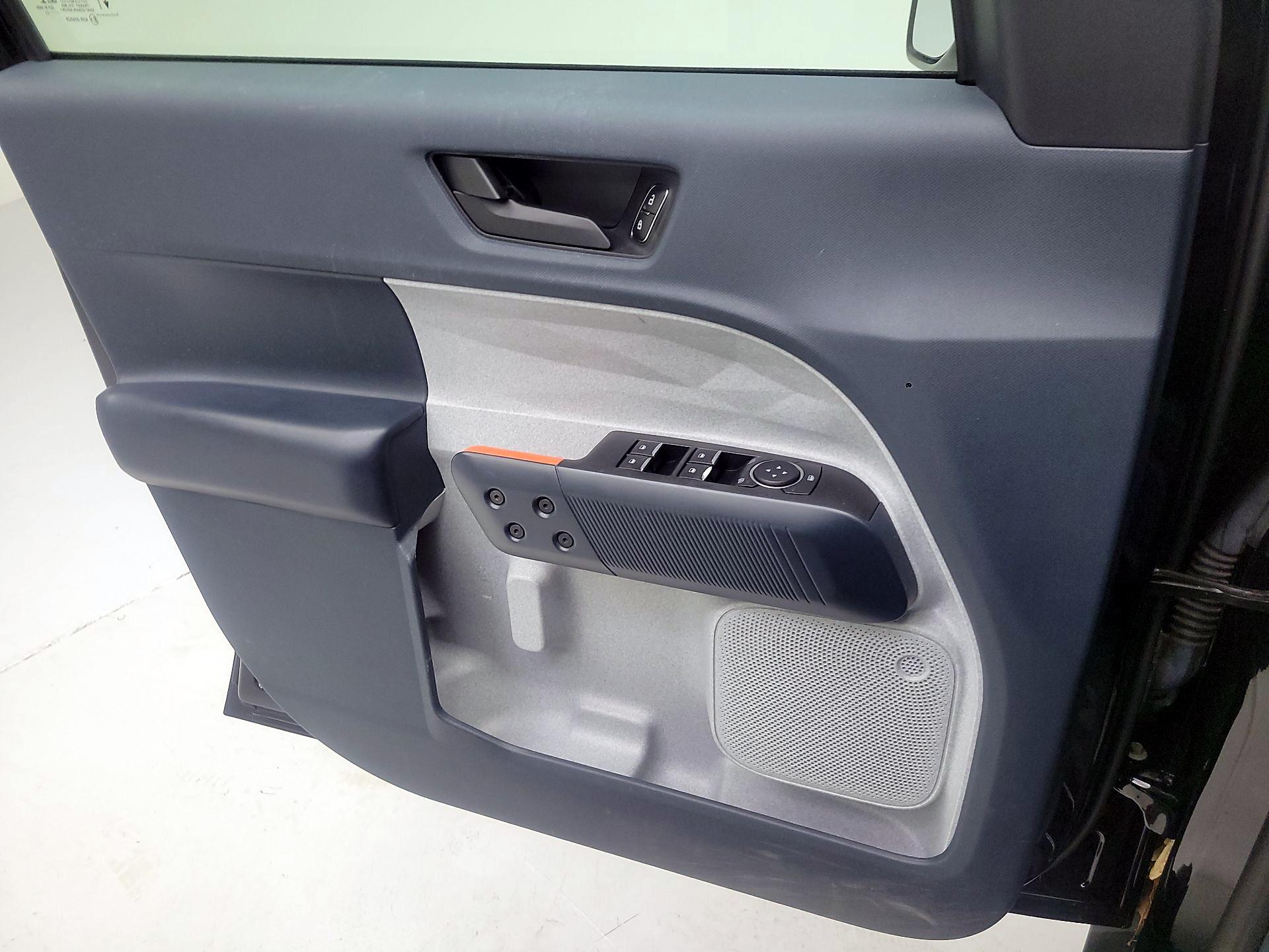 Thumbnail: 2022 Ford Maverick - 10