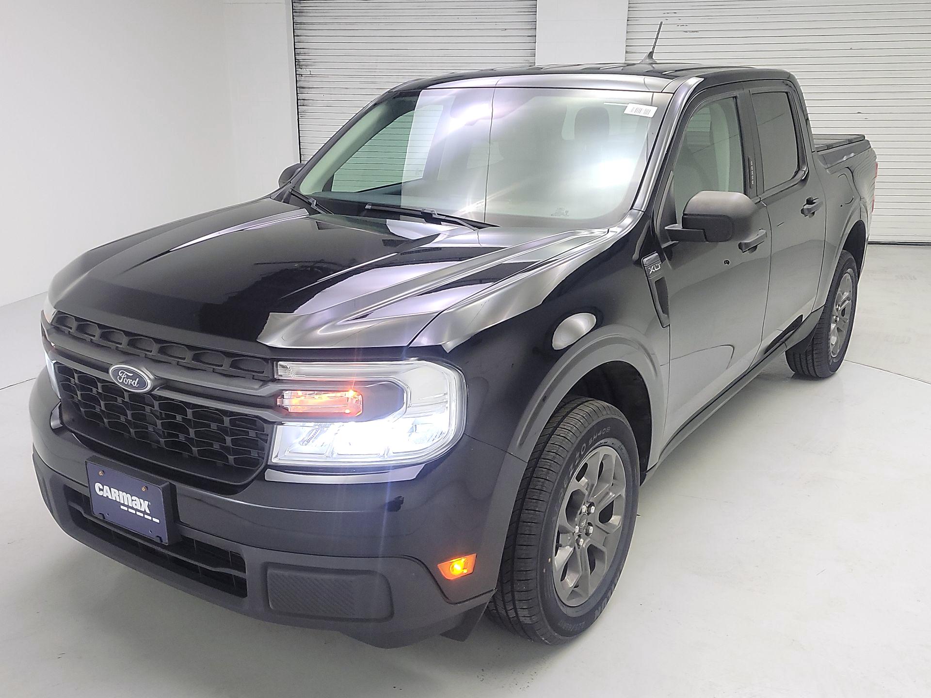 Thumbnail: 2022 Ford Maverick - 3