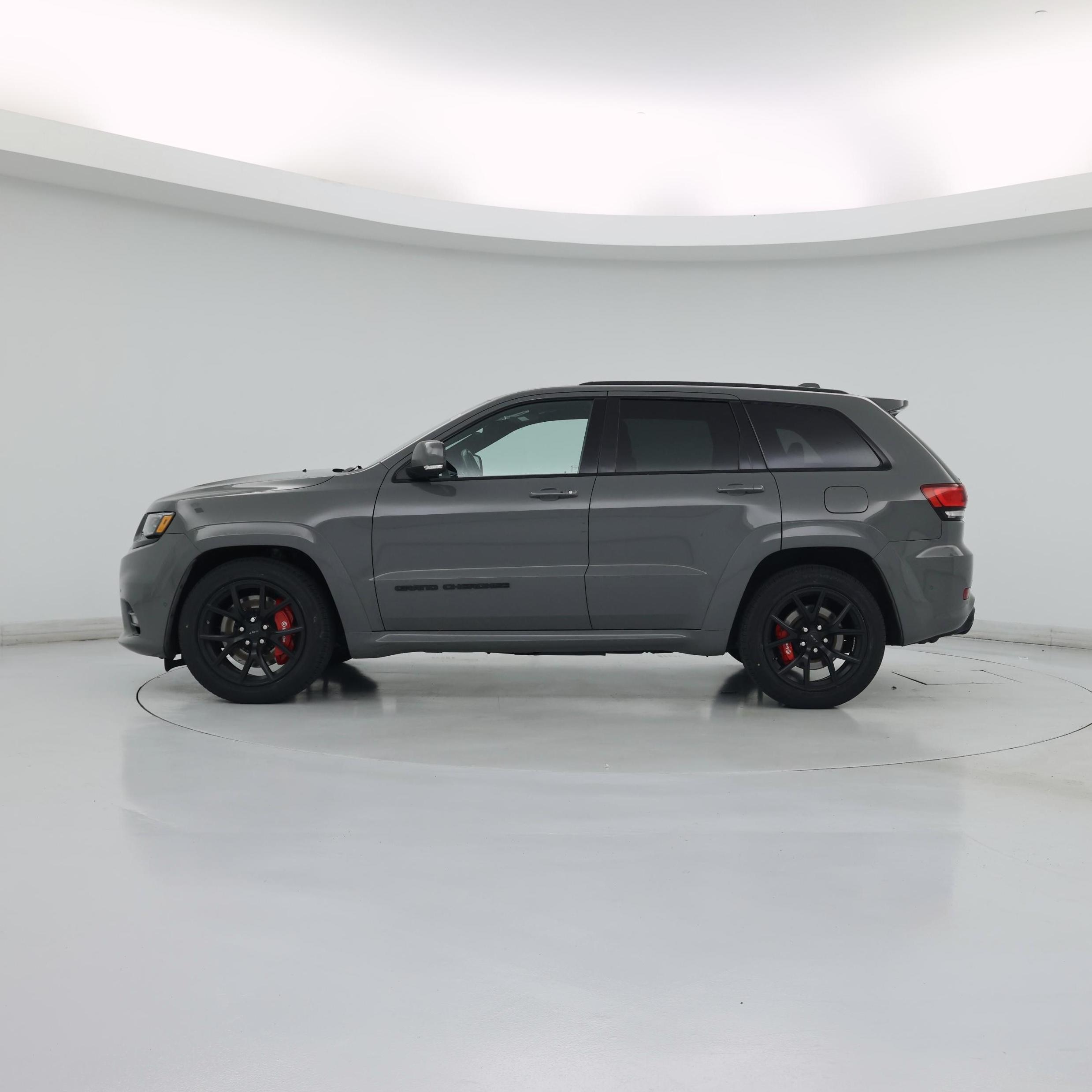 Thumbnail: 2020 Jeep Grand Cherokee - 3