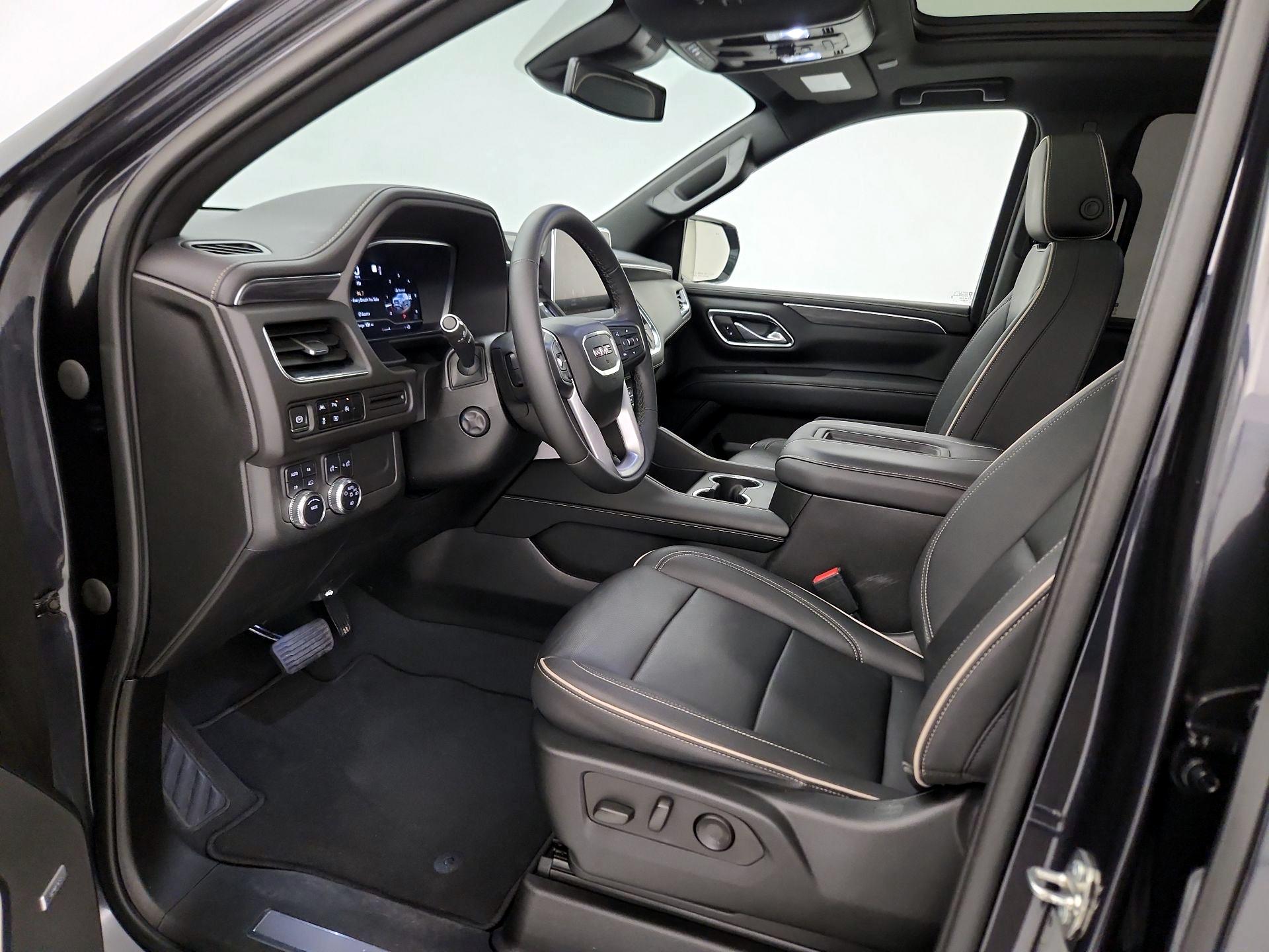 Thumbnail: 2023 GMC Yukon XL - 11