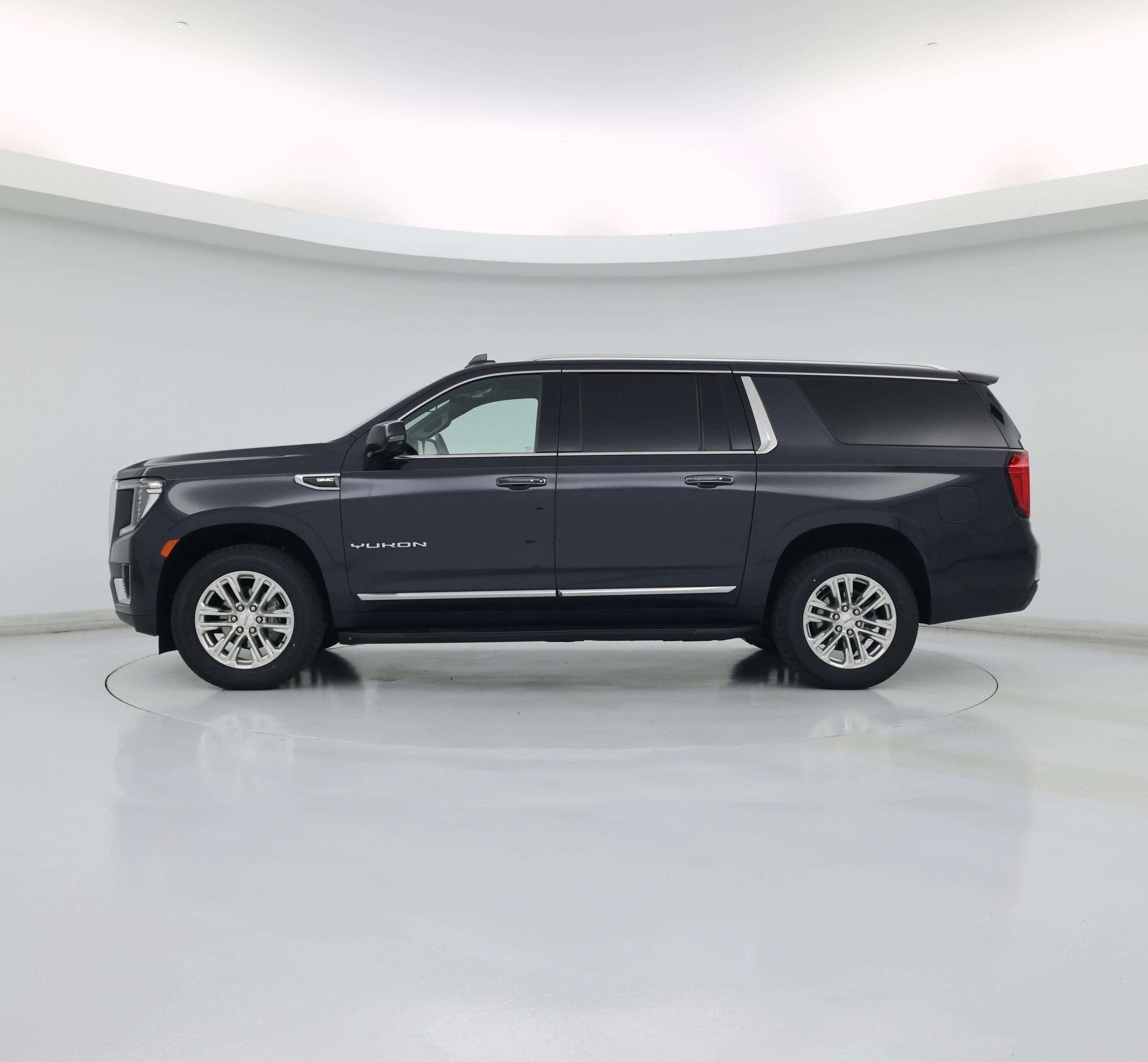 Thumbnail: 2023 GMC Yukon XL - 3