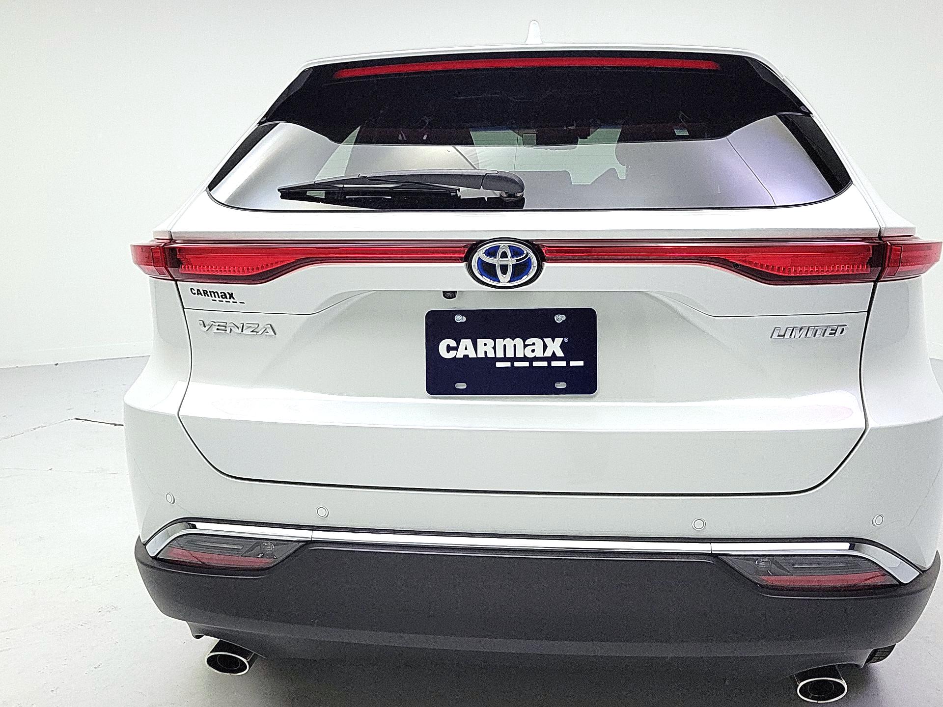 Thumbnail: 2023 Toyota Venza - 6