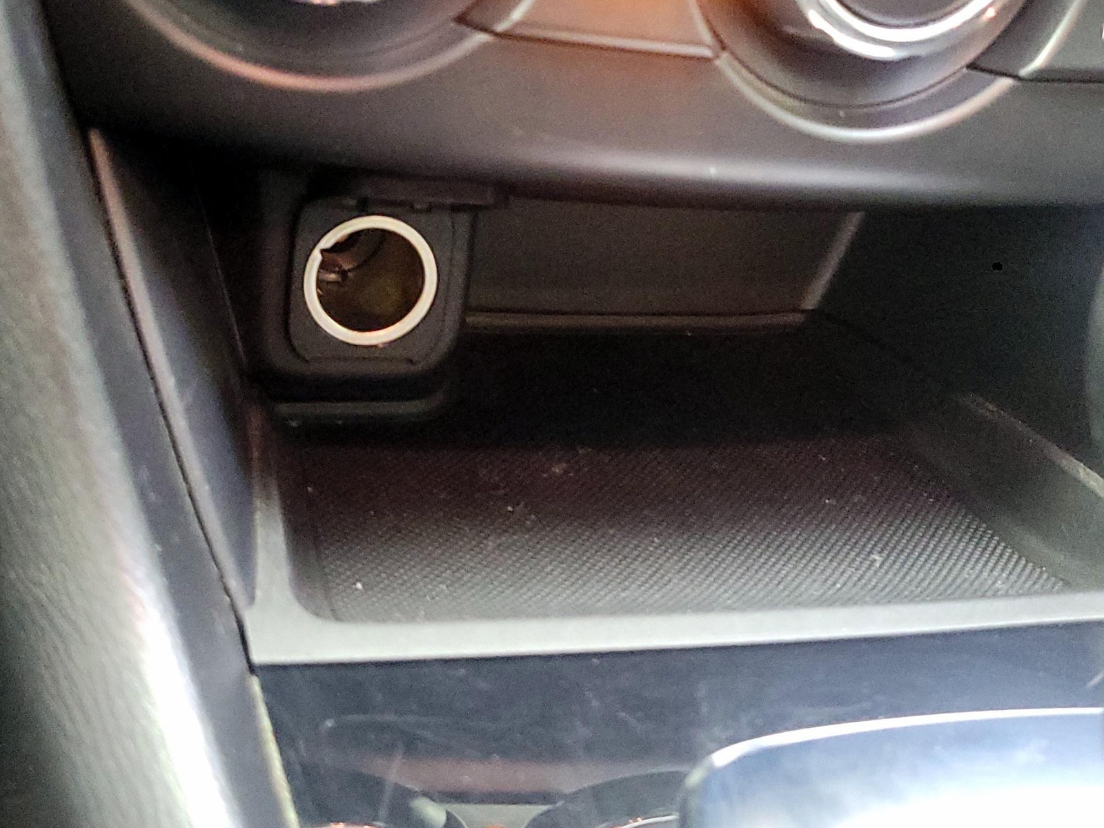 2014 Mazda MAZDA6 i Sport - Photo 17