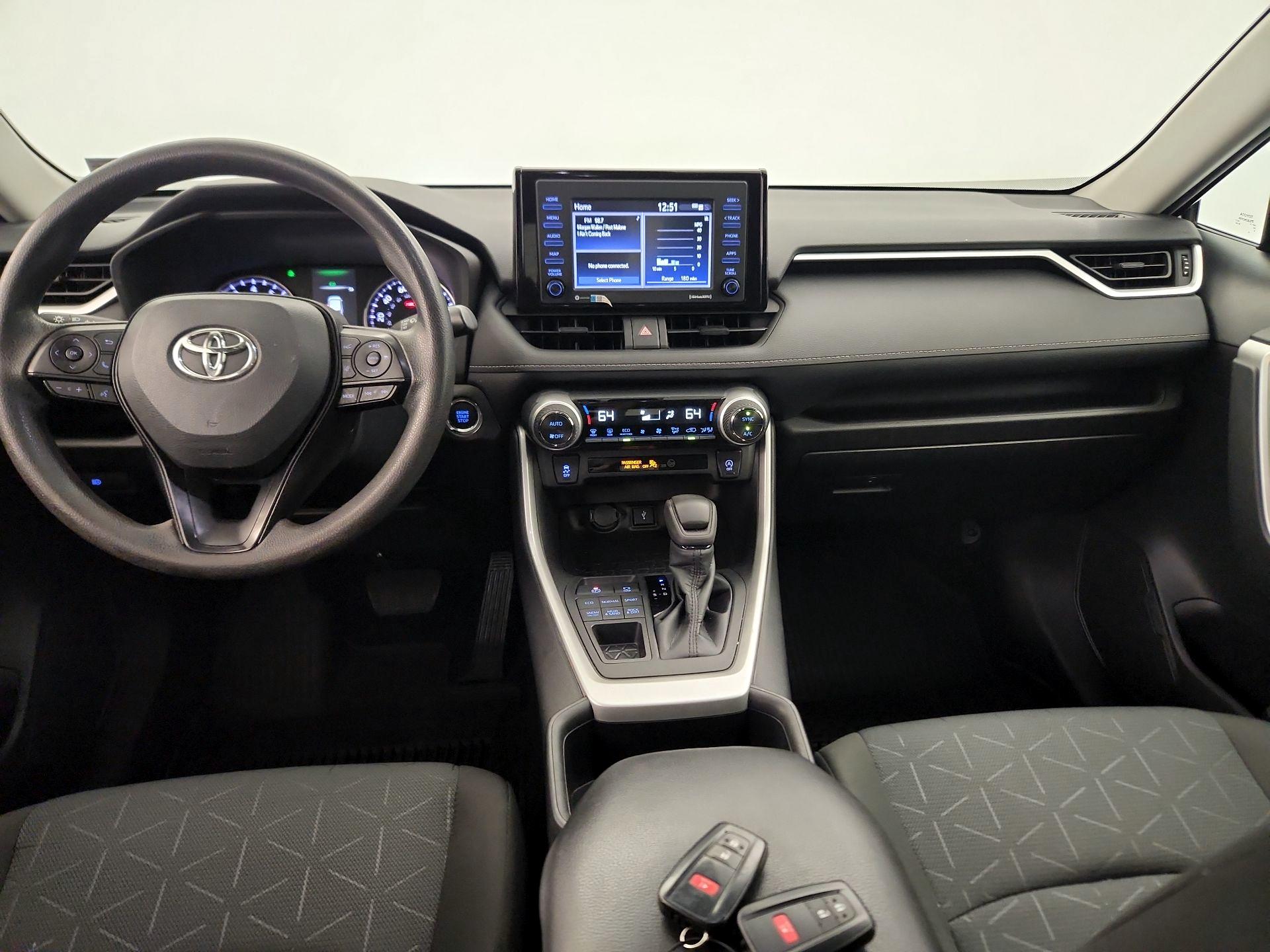 Thumbnail: 2022 Toyota RAV4 - 9