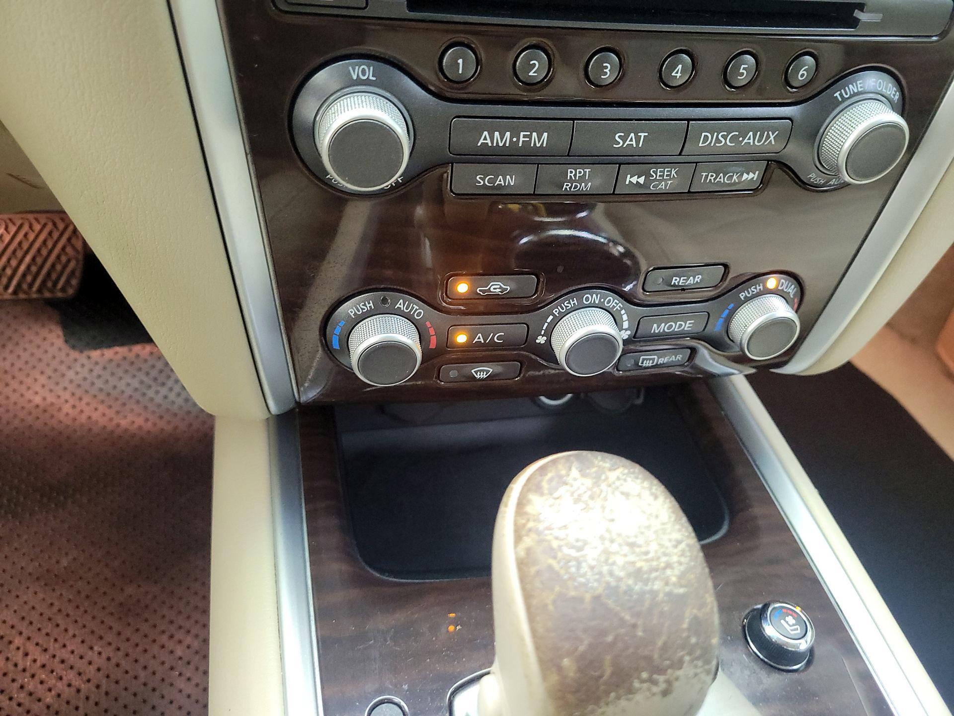 Thumbnail: 2014 Nissan Pathfinder - 15