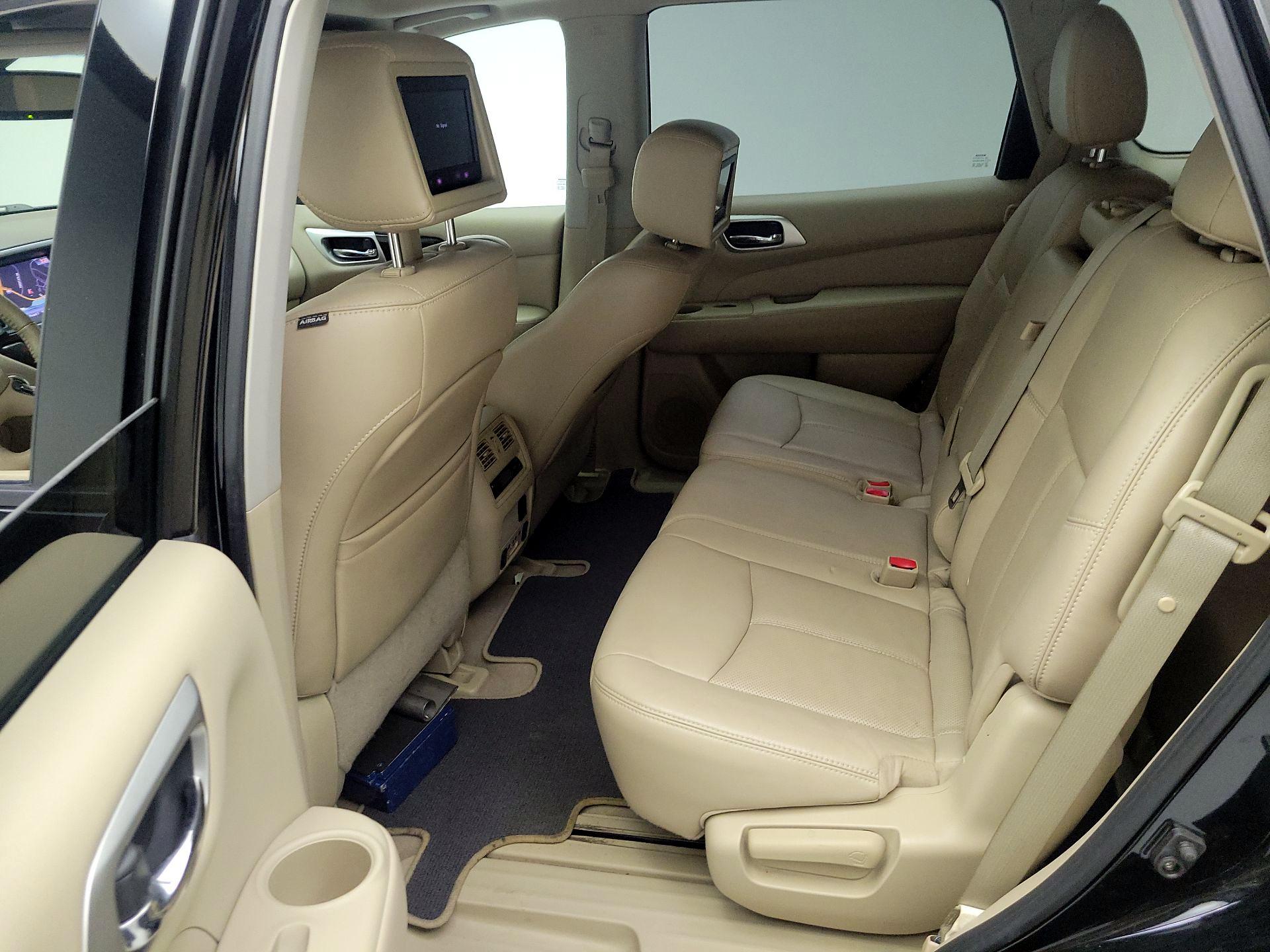 Thumbnail: 2014 Nissan Pathfinder - 19