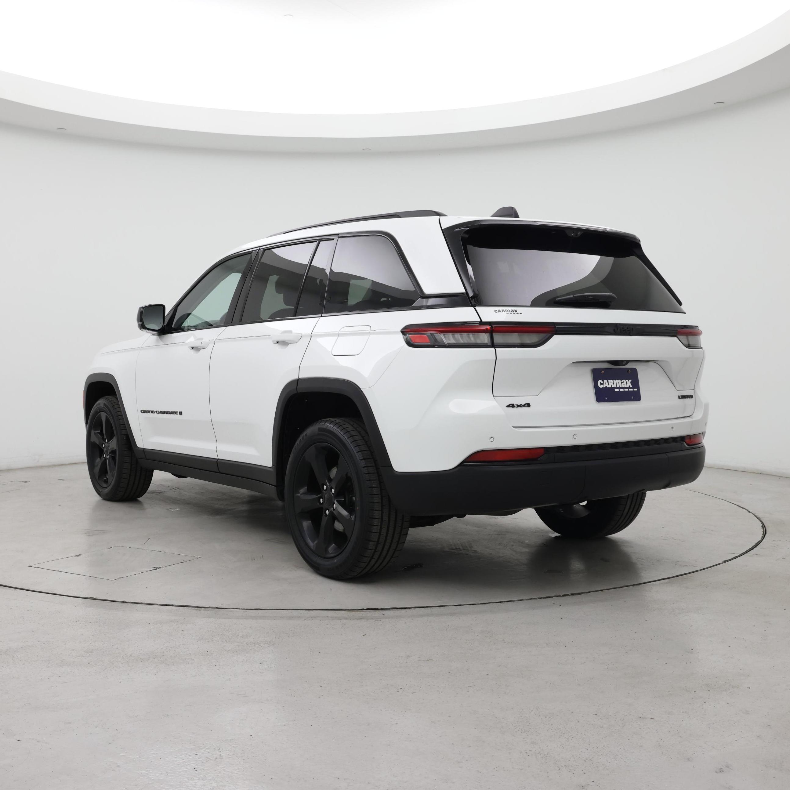 Thumbnail: 2023 Jeep Grand Cherokee - 2