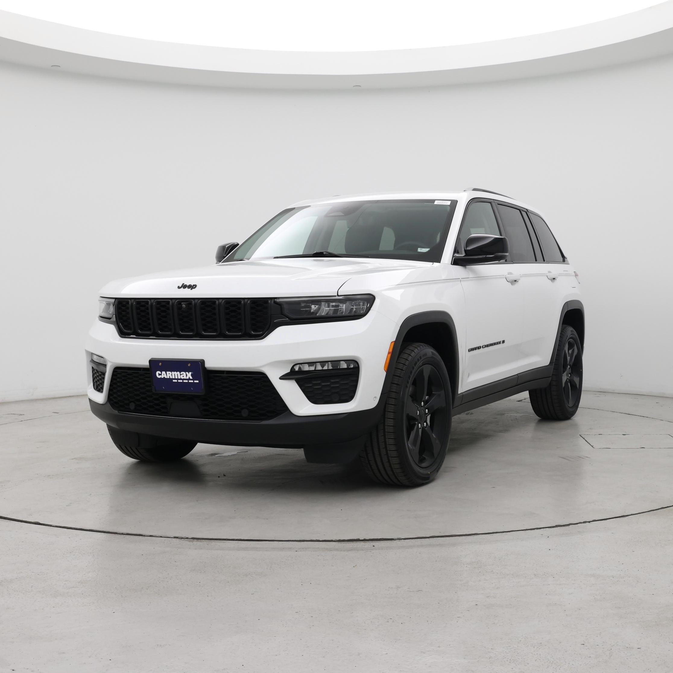 Thumbnail: 2023 Jeep Grand Cherokee - 4