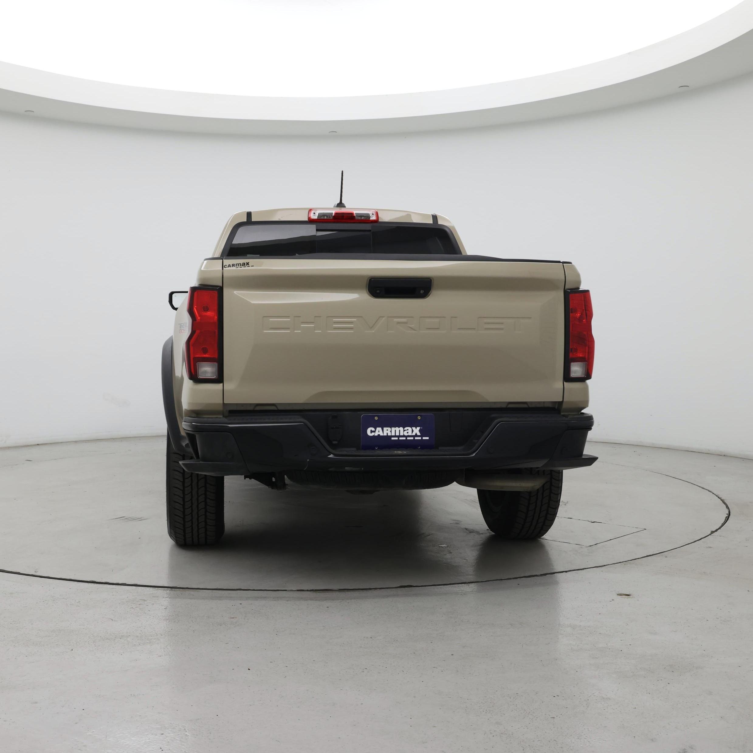 Thumbnail: 2023 Chevrolet Colorado - 6