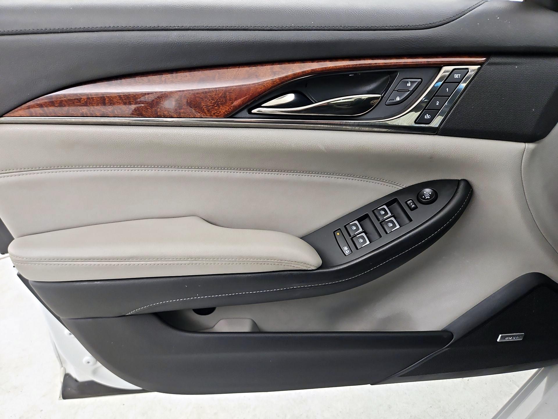 Thumbnail: 2016 Cadillac CTS - 12