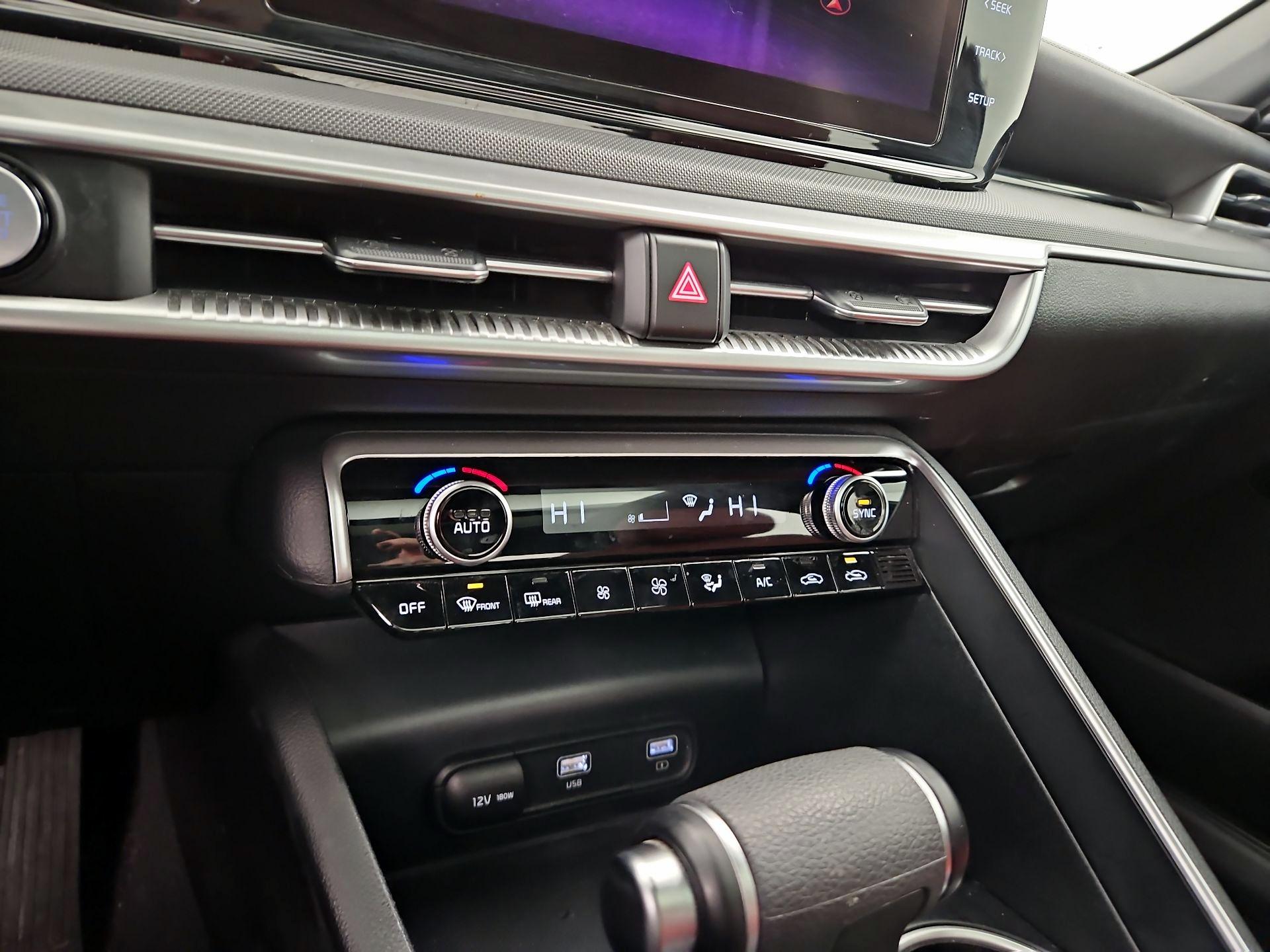 Thumbnail: 2021 Kia K5 - 17