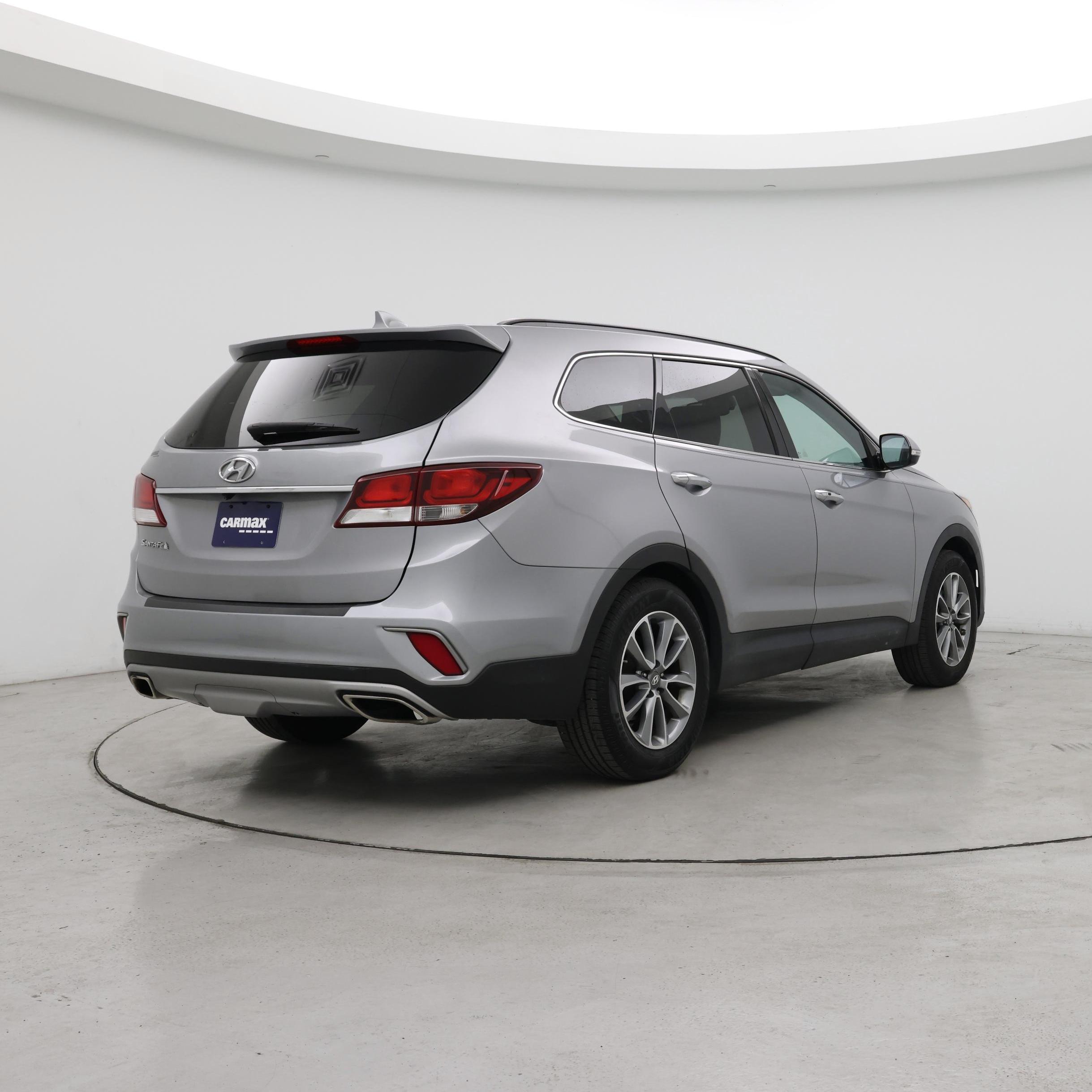 Thumbnail: 2017 Hyundai Santa Fe - 8