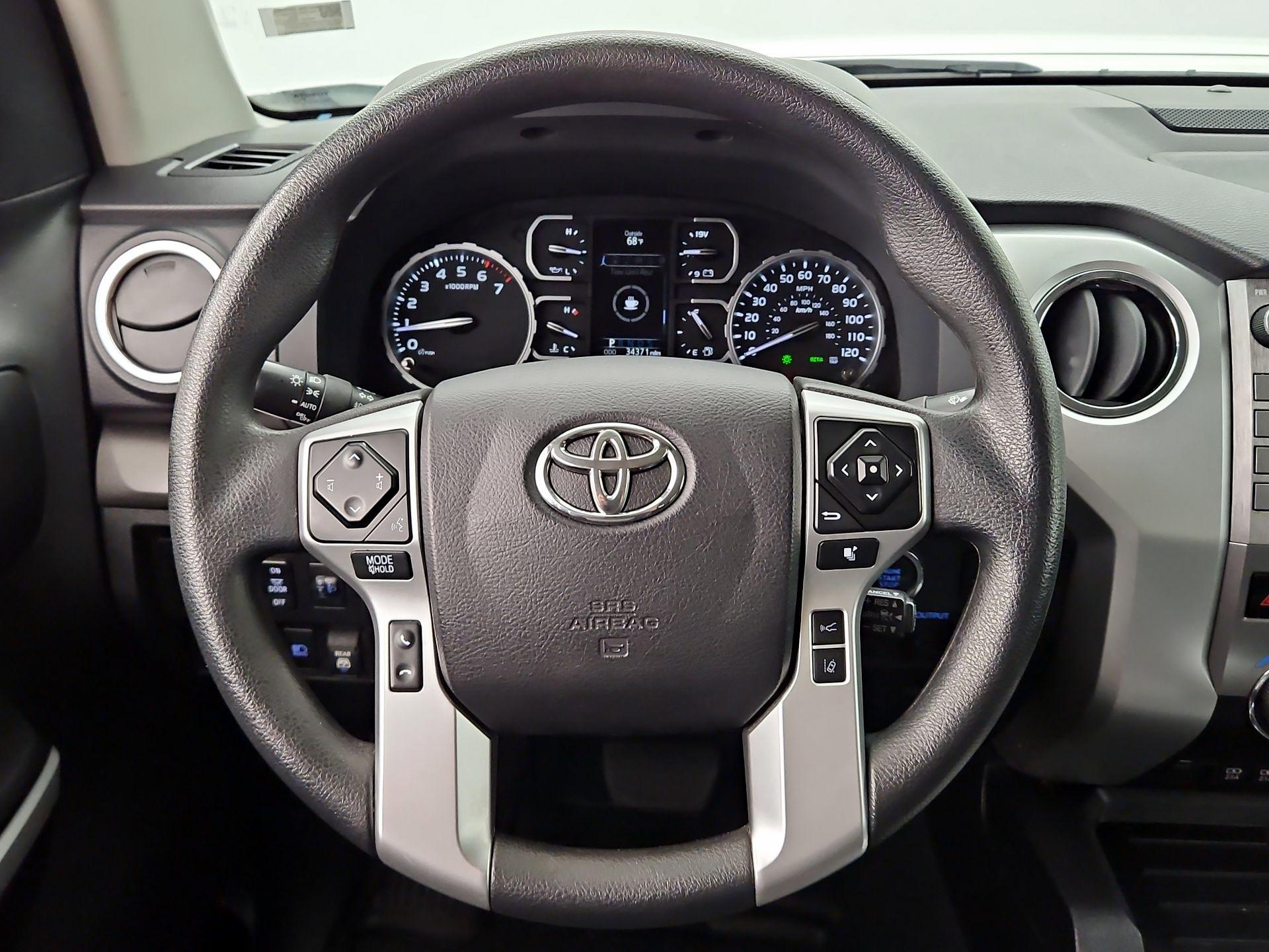 Thumbnail: 2021 Toyota Tundra - 10