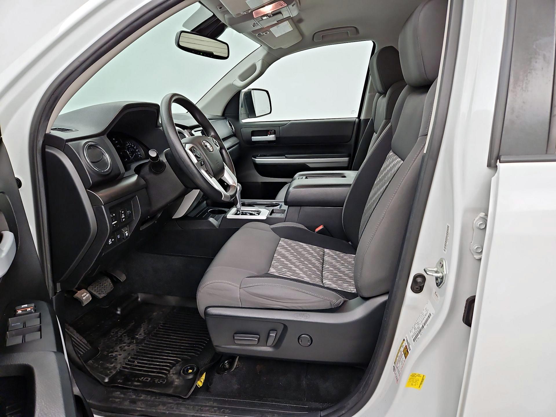 Thumbnail: 2021 Toyota Tundra - 11