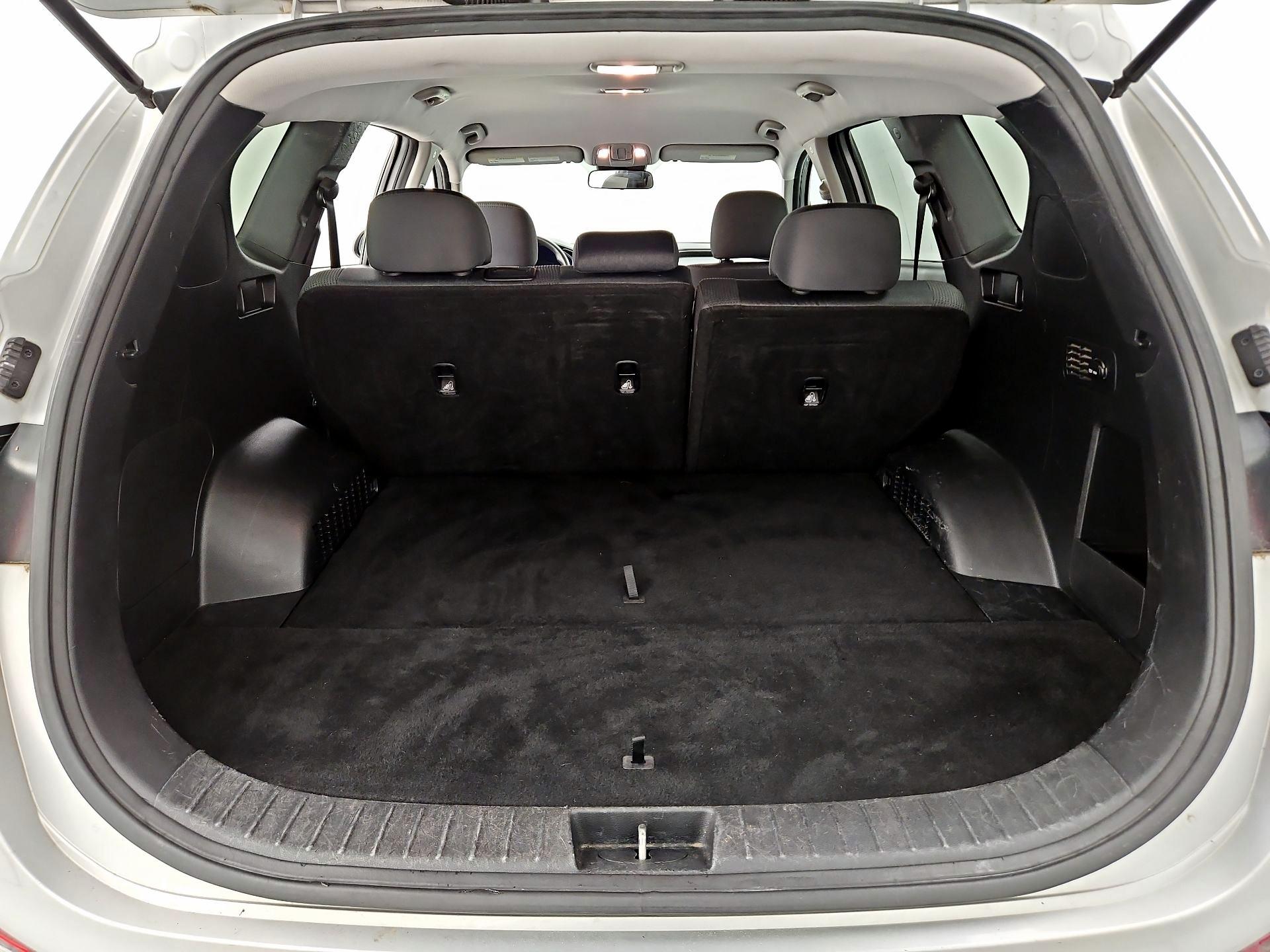 Thumbnail: 2020 Hyundai Santa Fe - 20