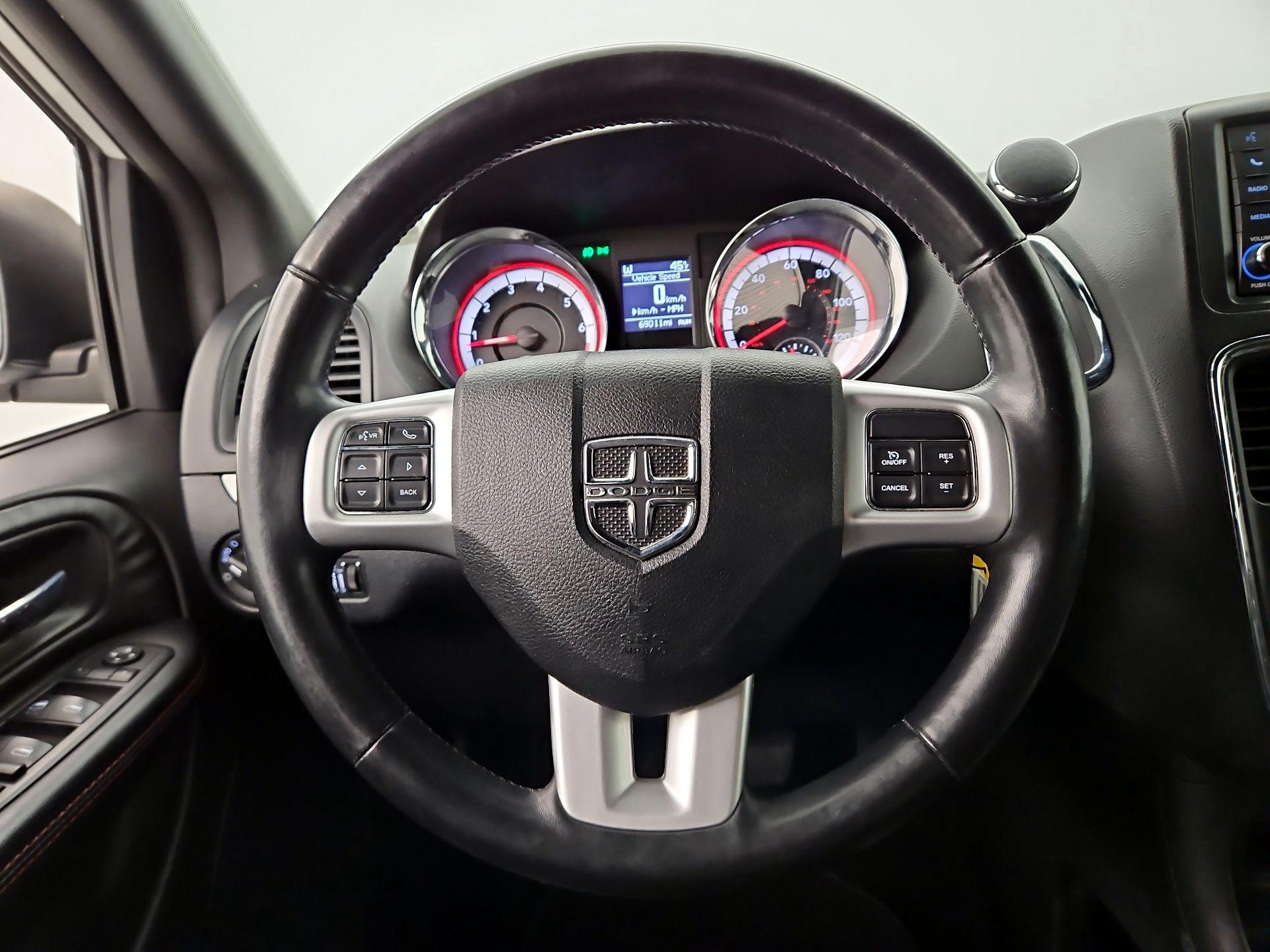 Thumbnail: 2019 Dodge Grand Caravan - 10