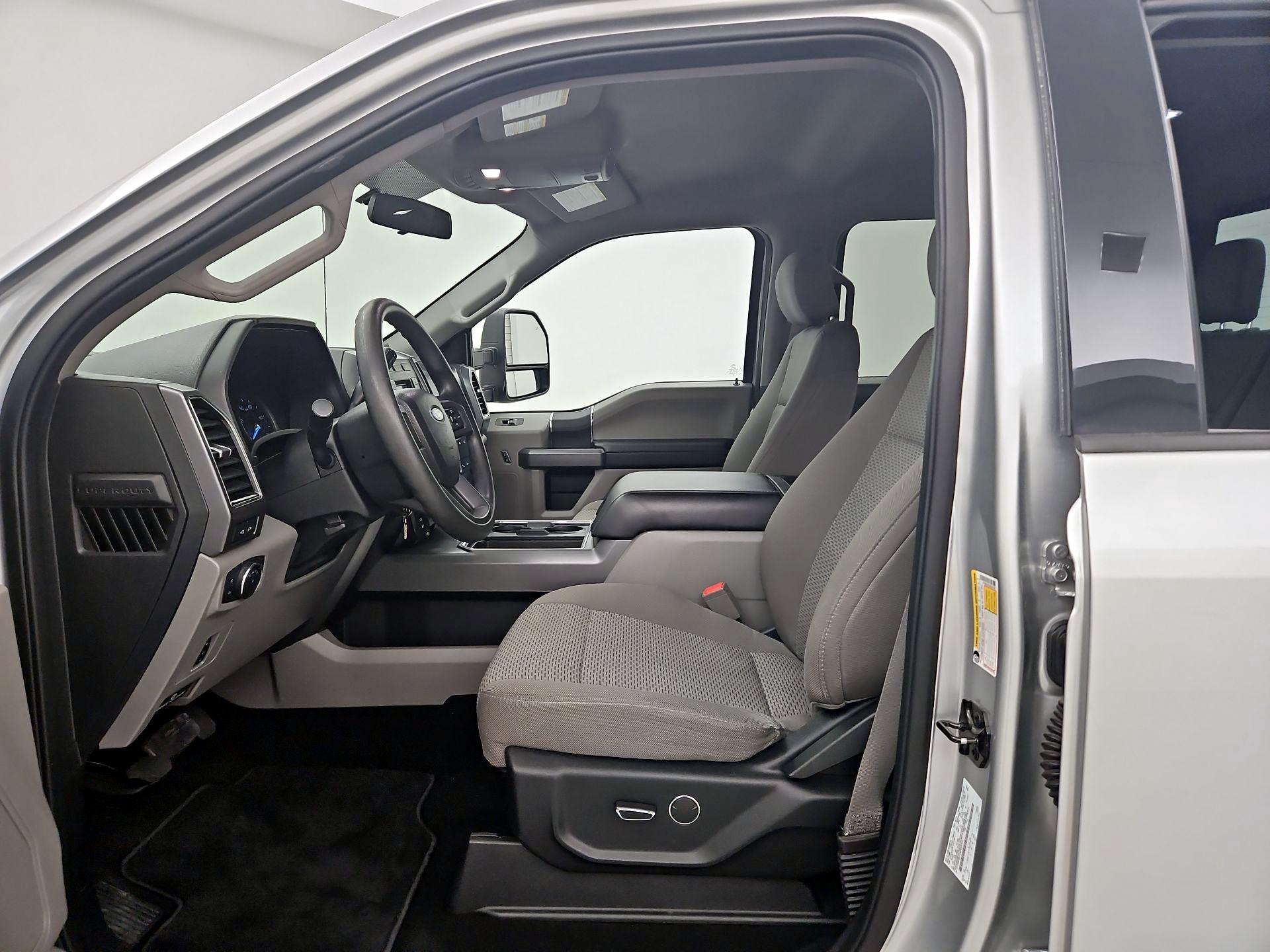 Thumbnail: 2019 Ford F-350 - 11