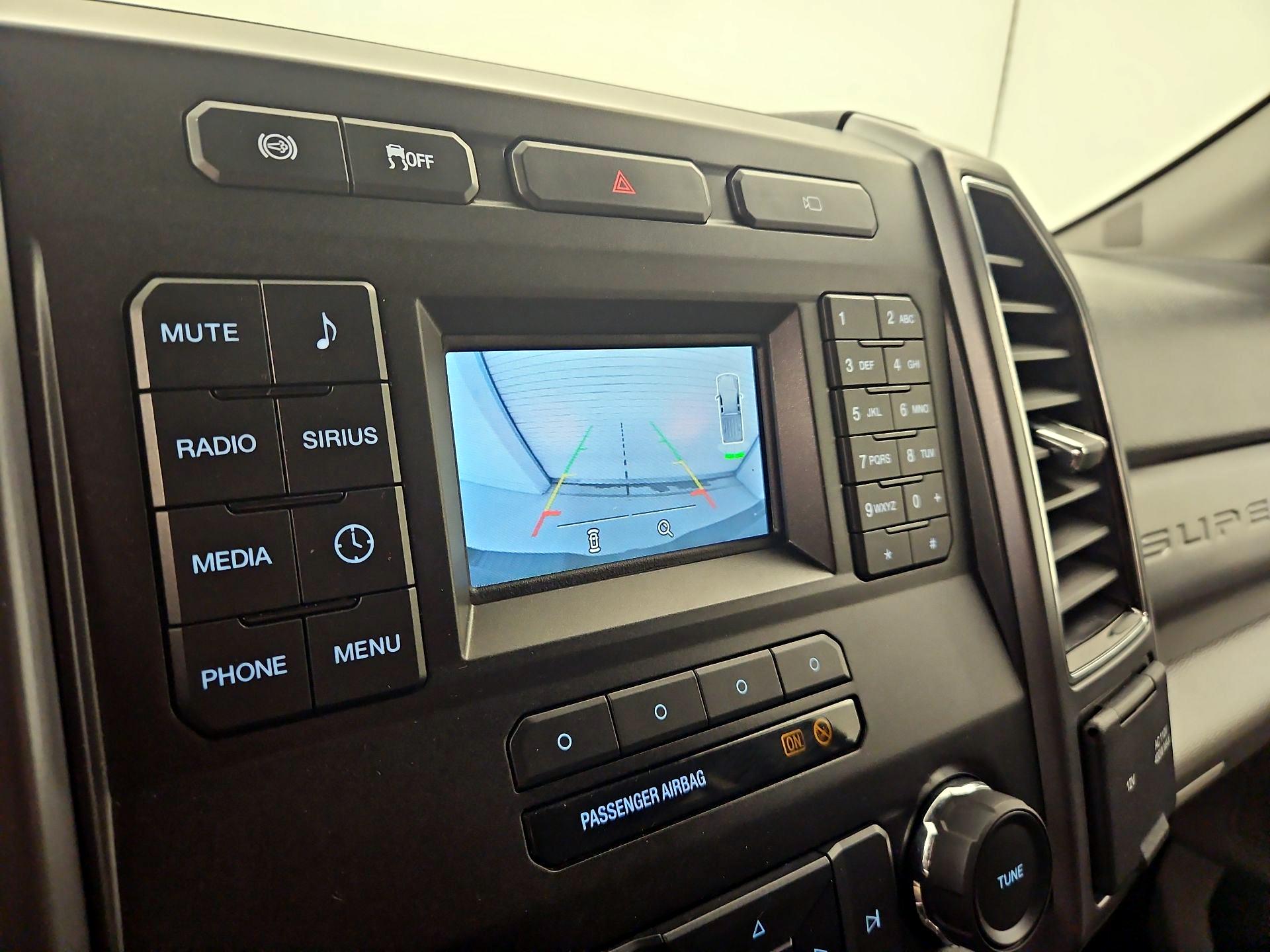 Thumbnail: 2019 Ford F-350 - 14